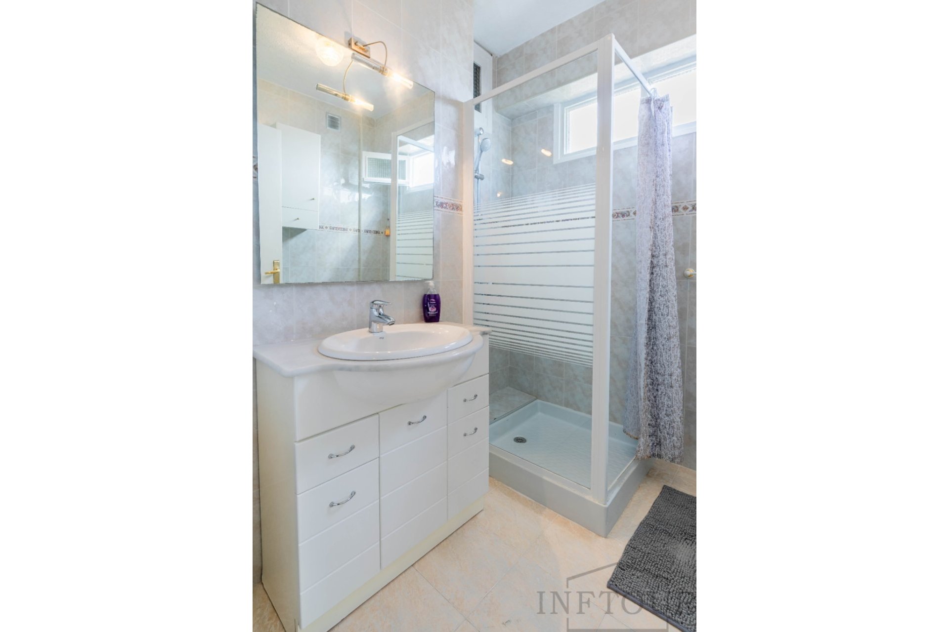 Alquiler - Apartmento - Calpe - Zona Residencial