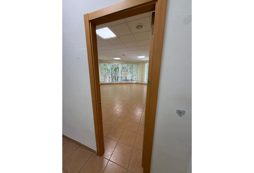 Alquiler - commercial_premises - Calpe - Calpe - Centro