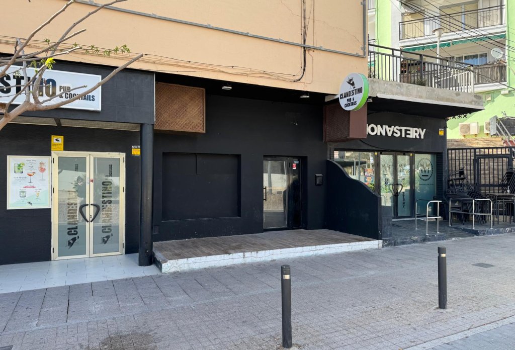 Alquiler - commercial_premises - Calpe - Centro Urbano