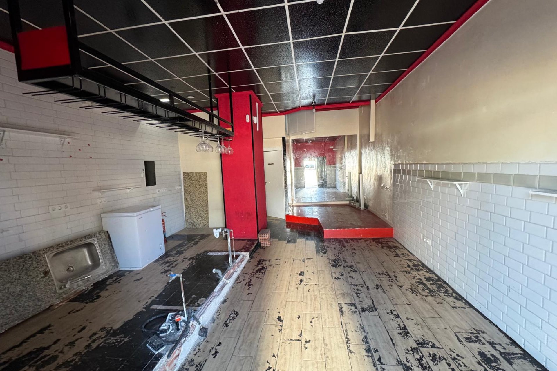 Alquiler - commercial_premises - Calpe - Centro Urbano