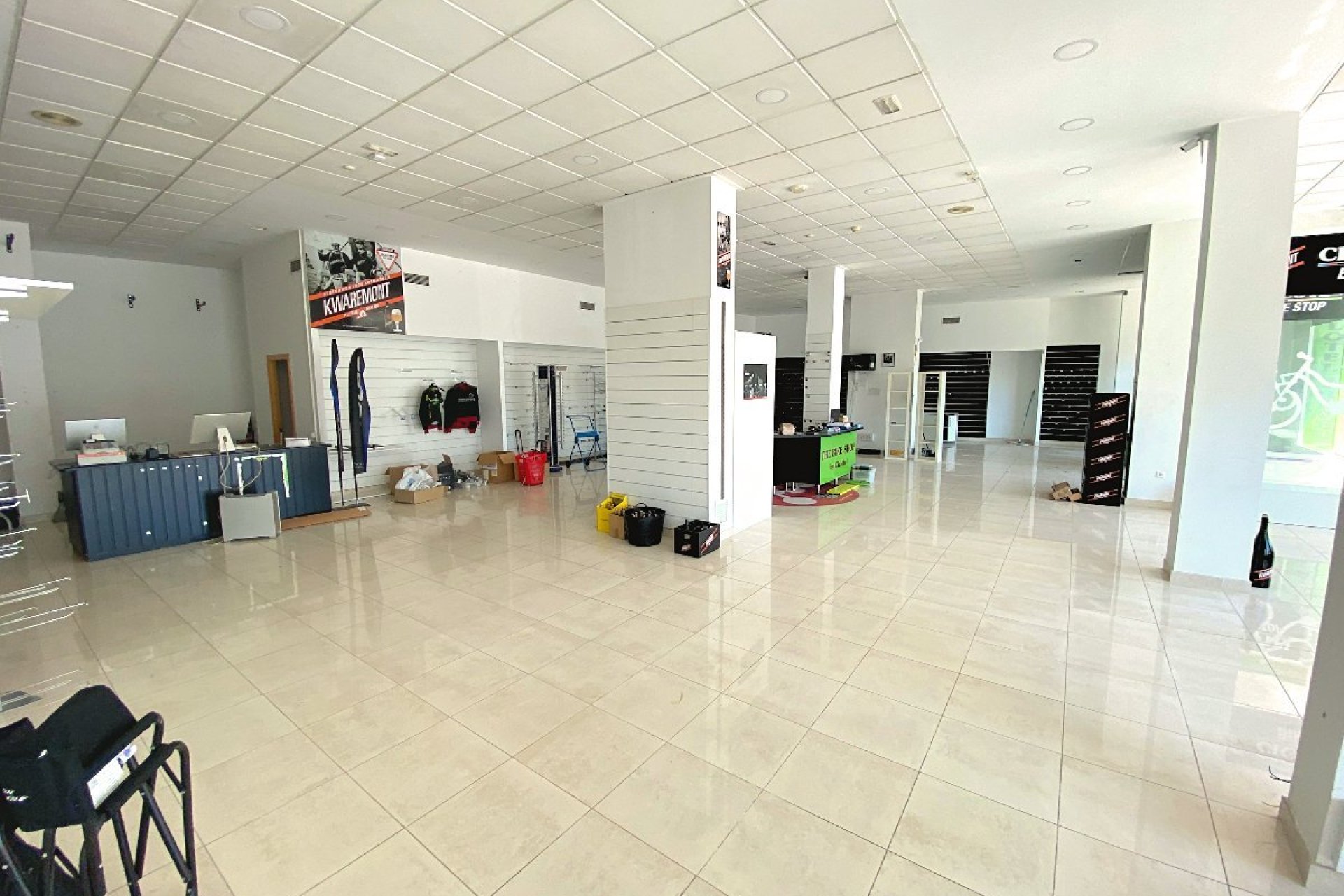 Alquiler - commercial_premises - Calpe - Centro Urbano