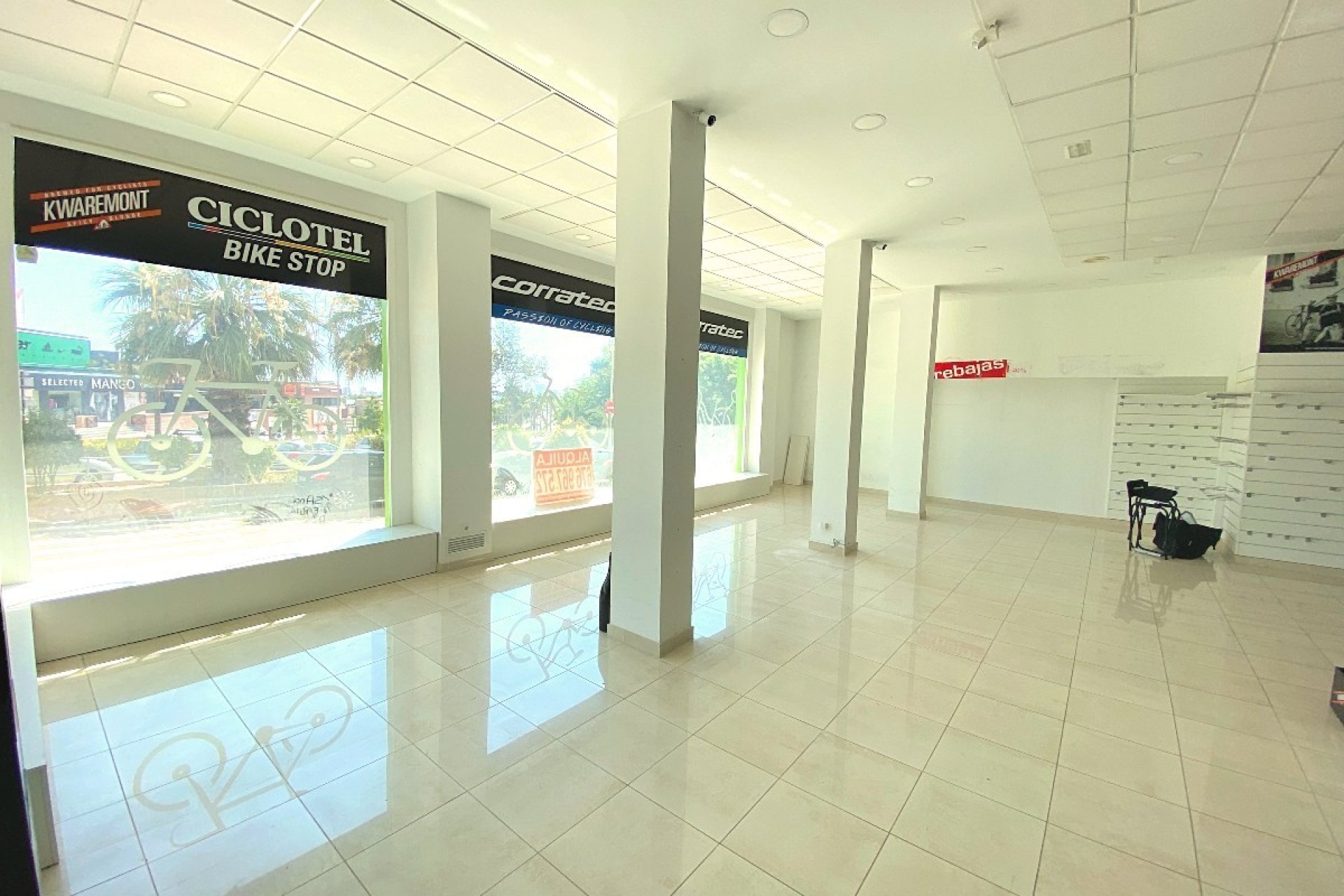 Alquiler - commercial_premises - Calpe - Centro Urbano