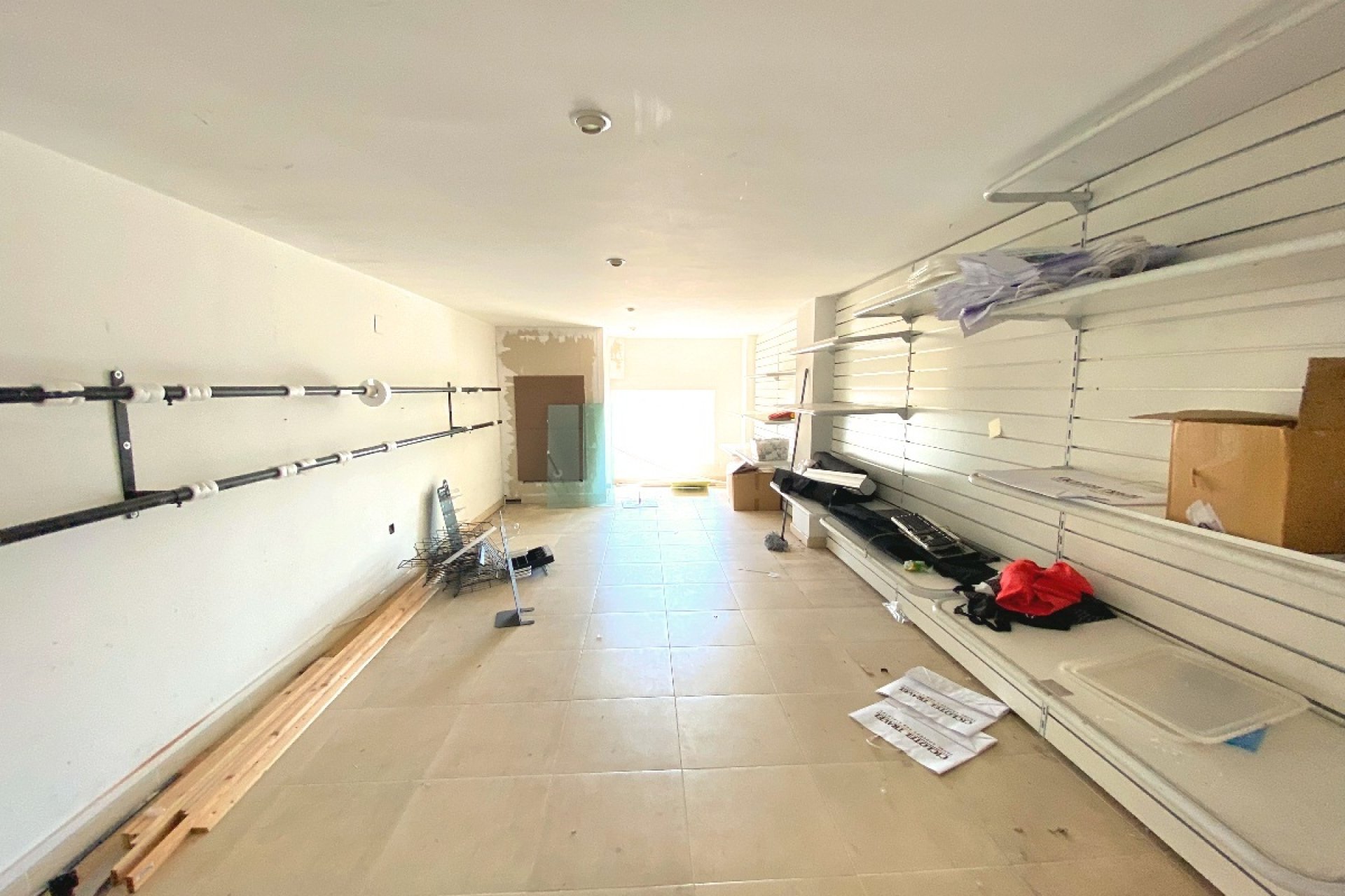 Alquiler - commercial_premises - Calpe - Centro Urbano