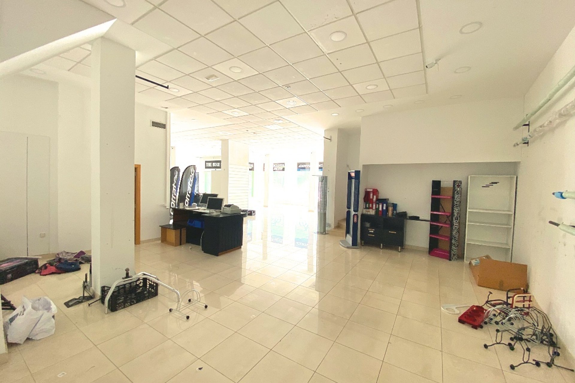 Alquiler - commercial_premises - Calpe - Centro Urbano