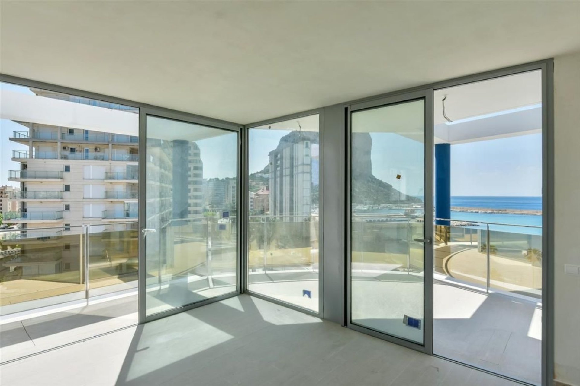 Herverkoop - Apartment - Calpe - Playa De Arenal