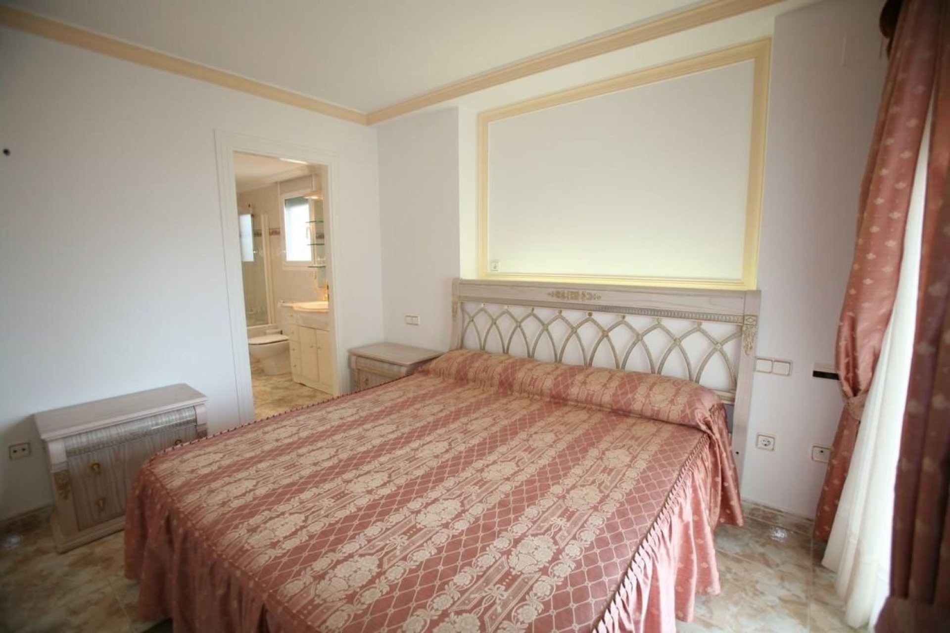 Herverkoop - Apartment - Calpe - Playa De Arenal