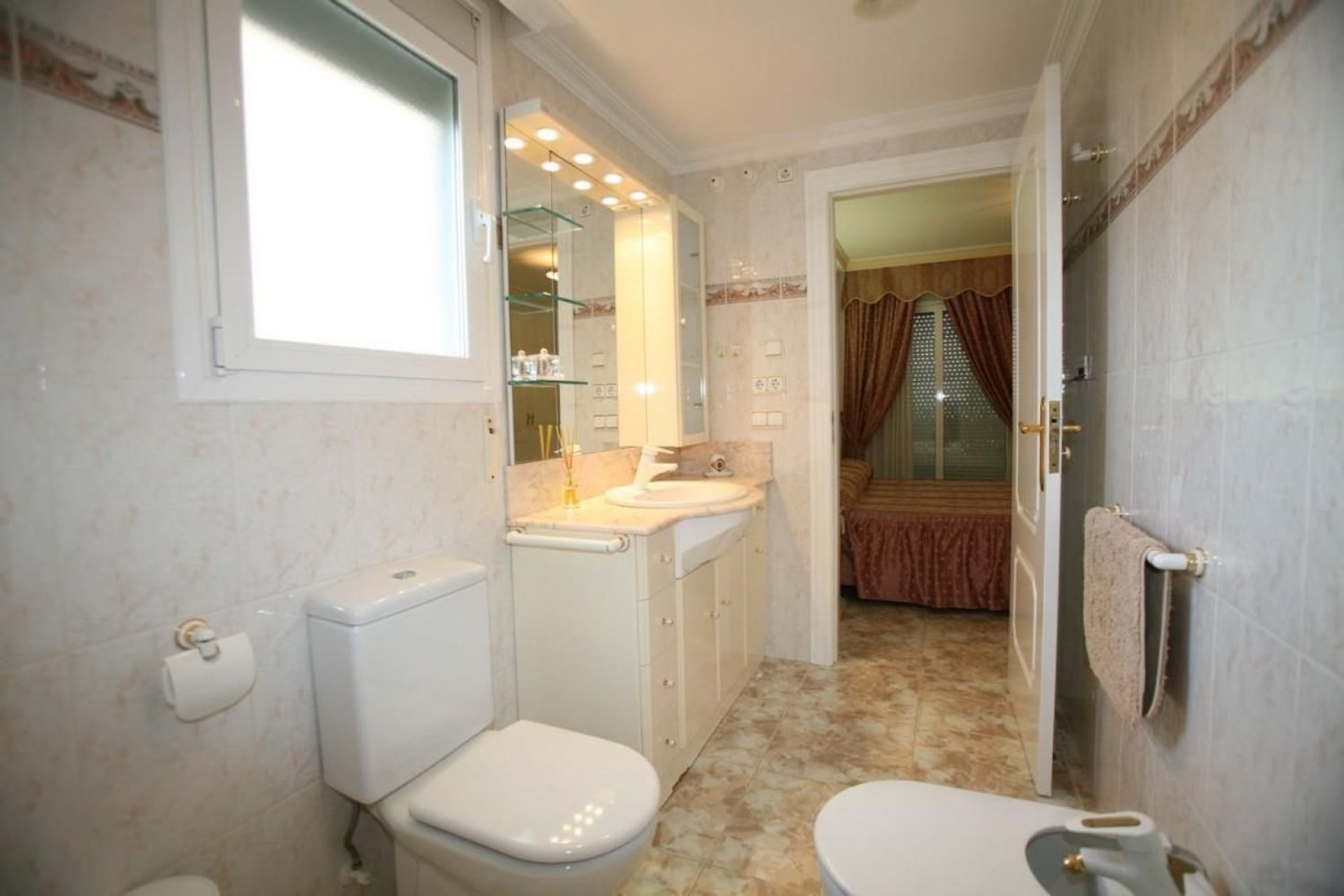 Herverkoop - Apartment - Calpe - Playa De Arenal