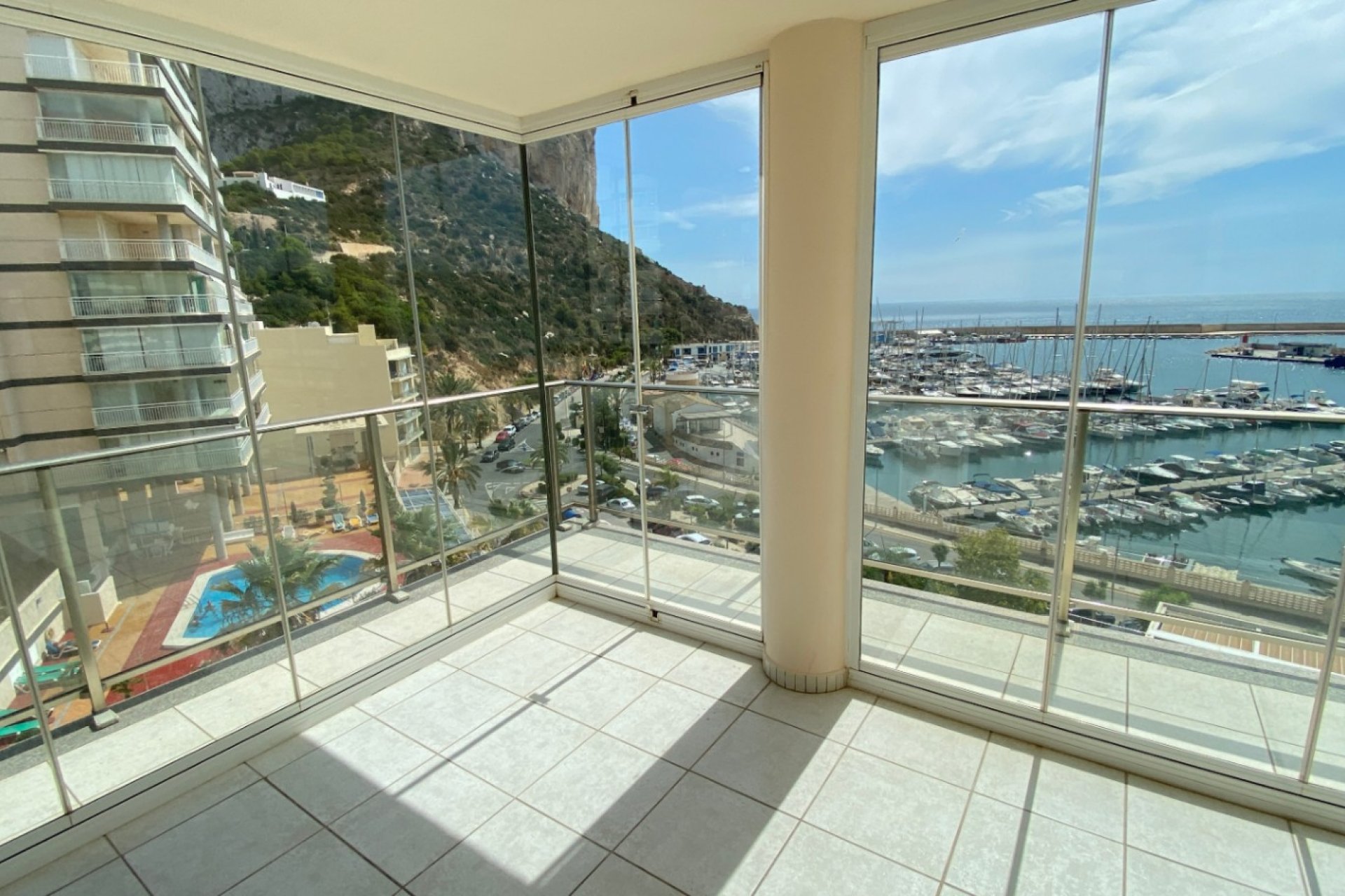 Herverkoop - Apartment - Calpe - Playa De Arenal