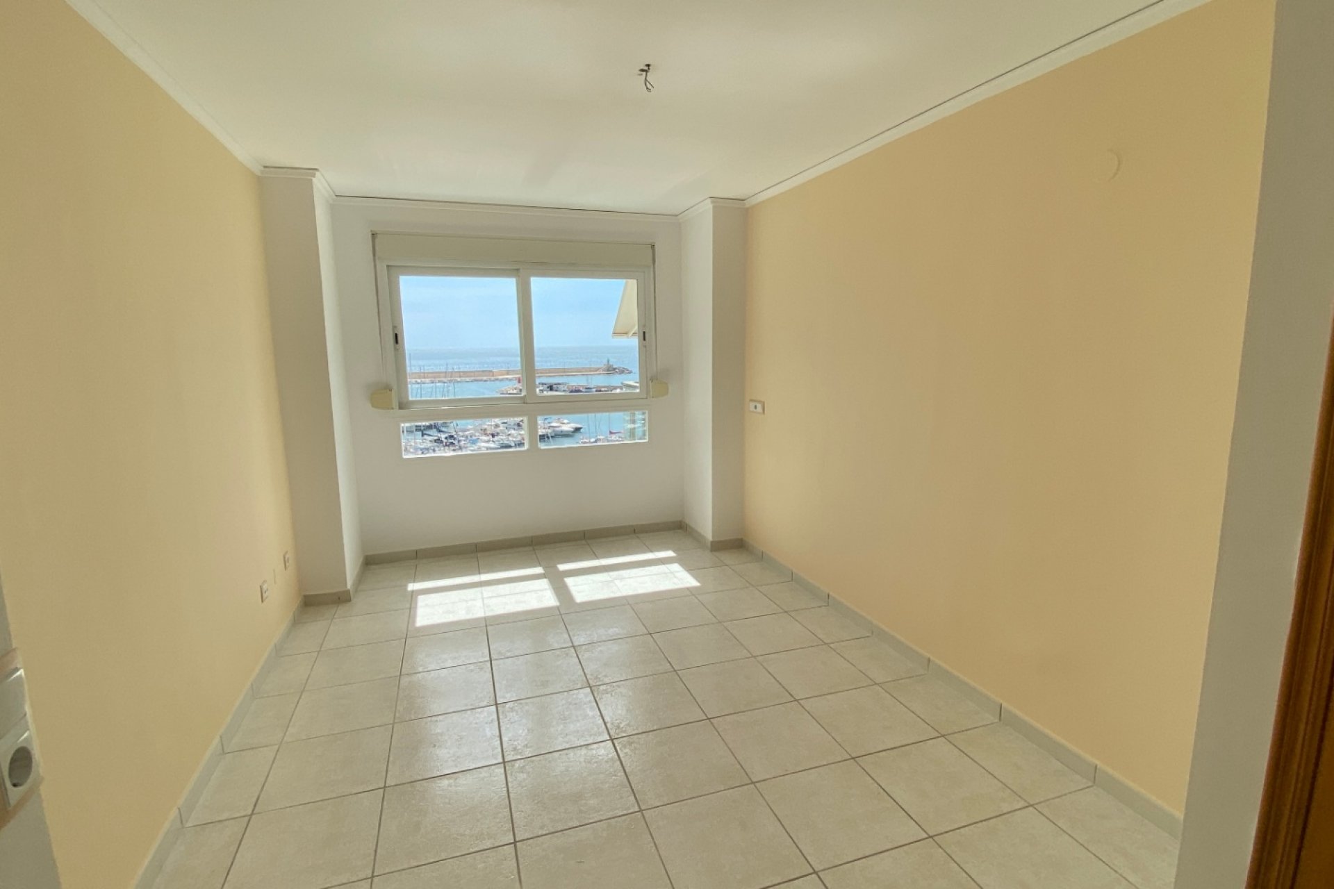 Herverkoop - Apartment - Calpe - Playa De Arenal