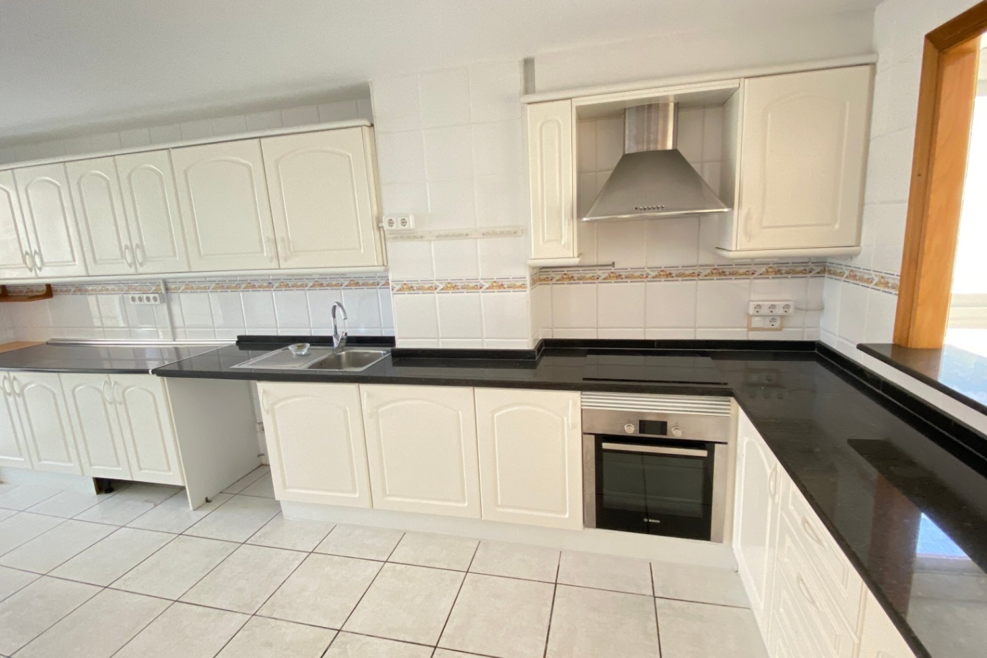 Herverkoop - Apartment - Calpe - Playa De Arenal