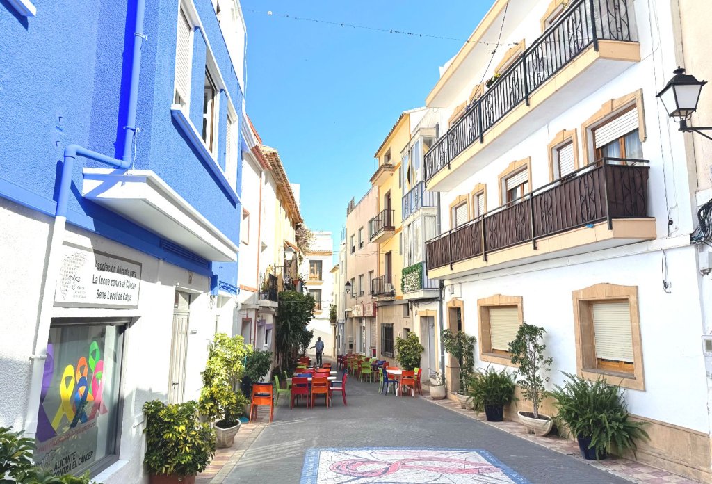 Herverkoop - building - Calpe - Casco Antiguo