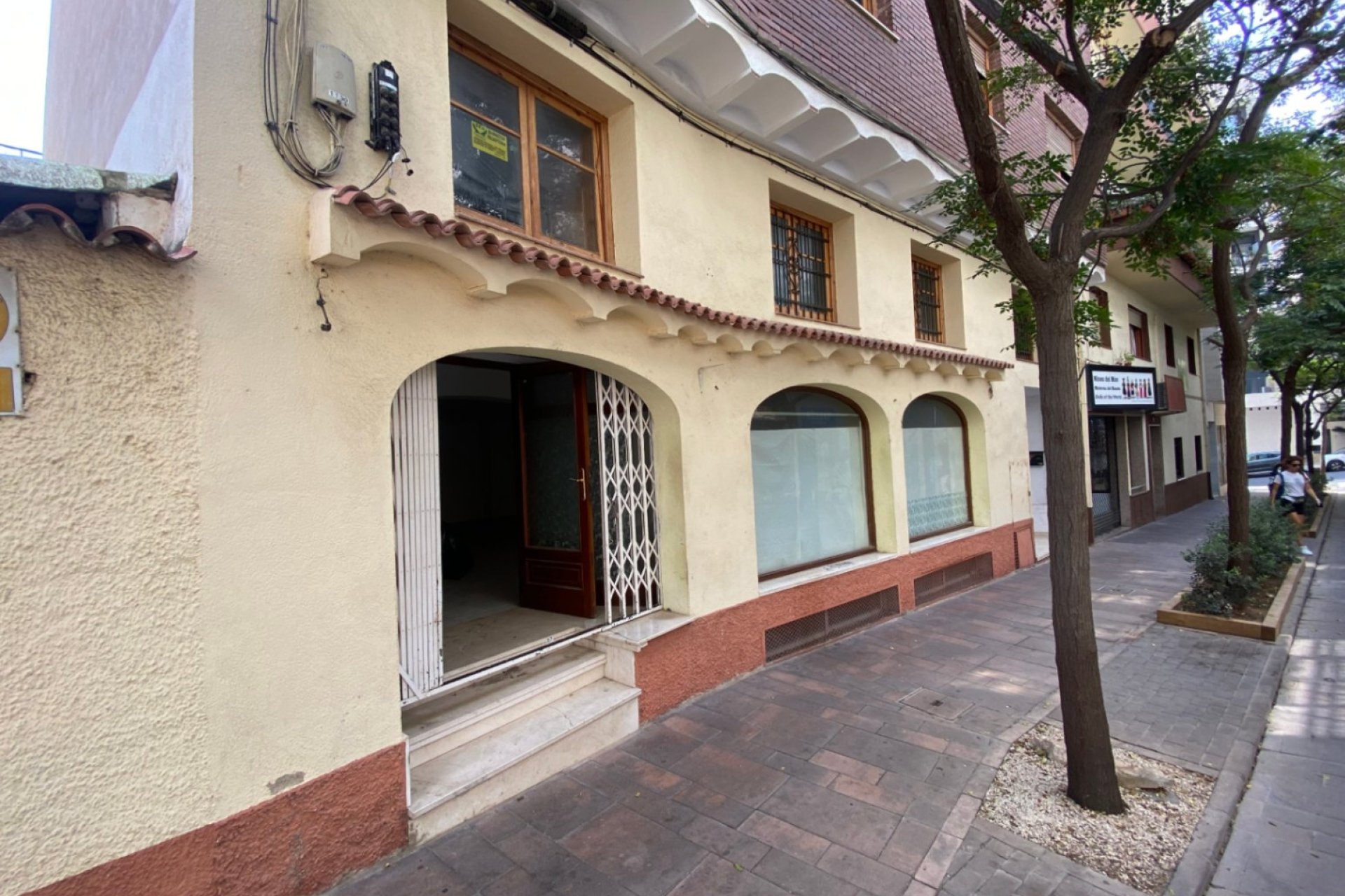 Herverkoop - building - Calpe - Centro Urbano