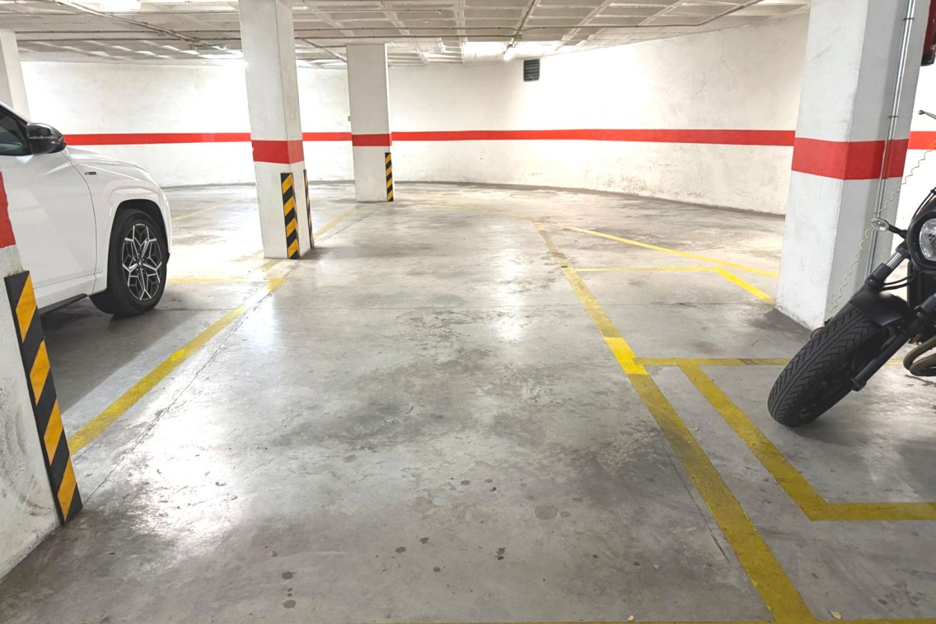 Herverkoop - Garage - Calpe - Arenal