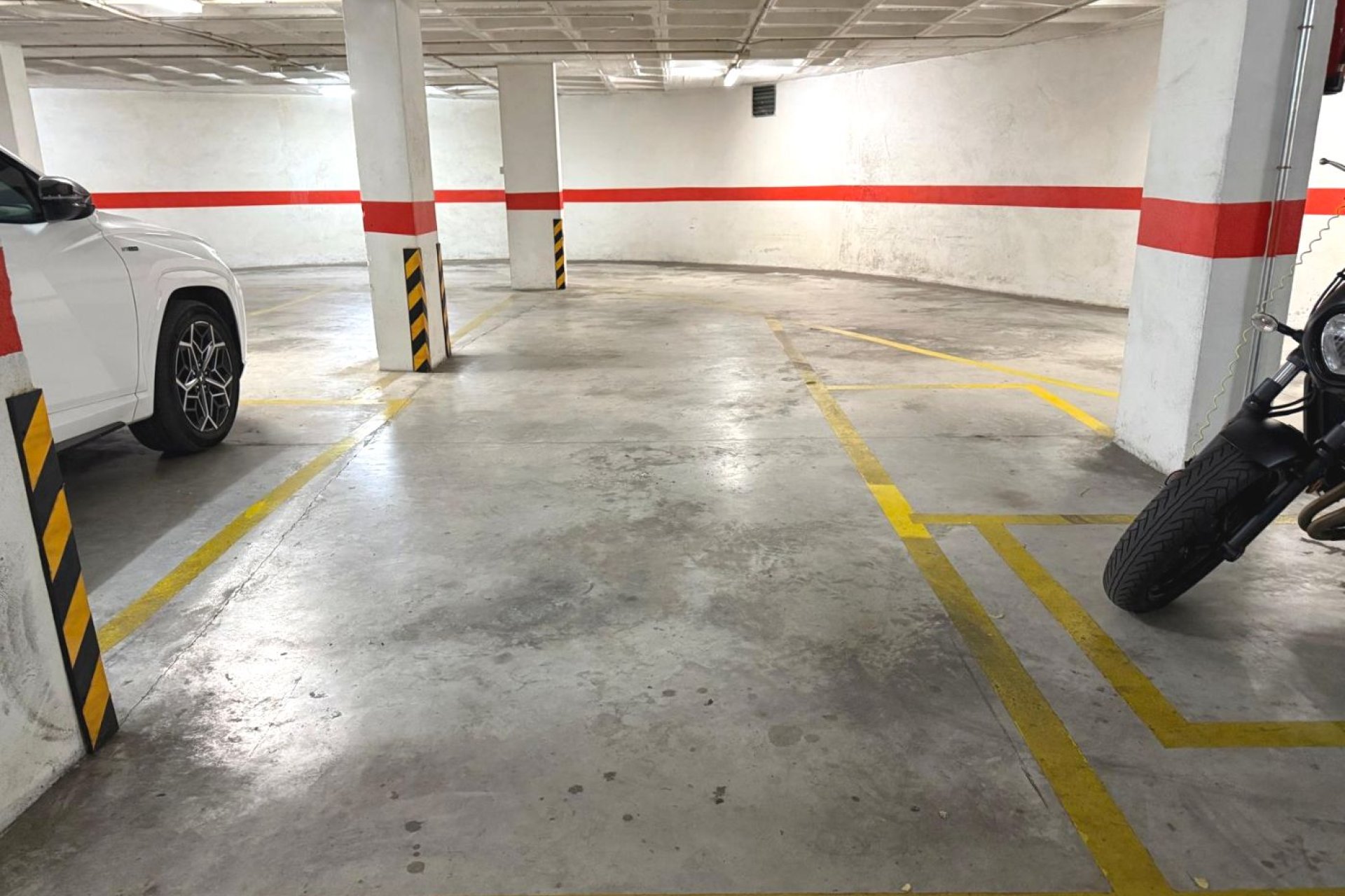 Herverkoop - Garage - Calpe - Arenal