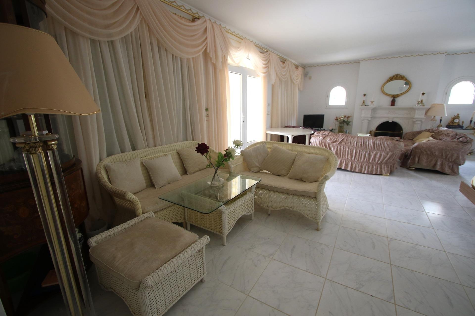 Herverkoop - Villa - Calpe - Canuta,la