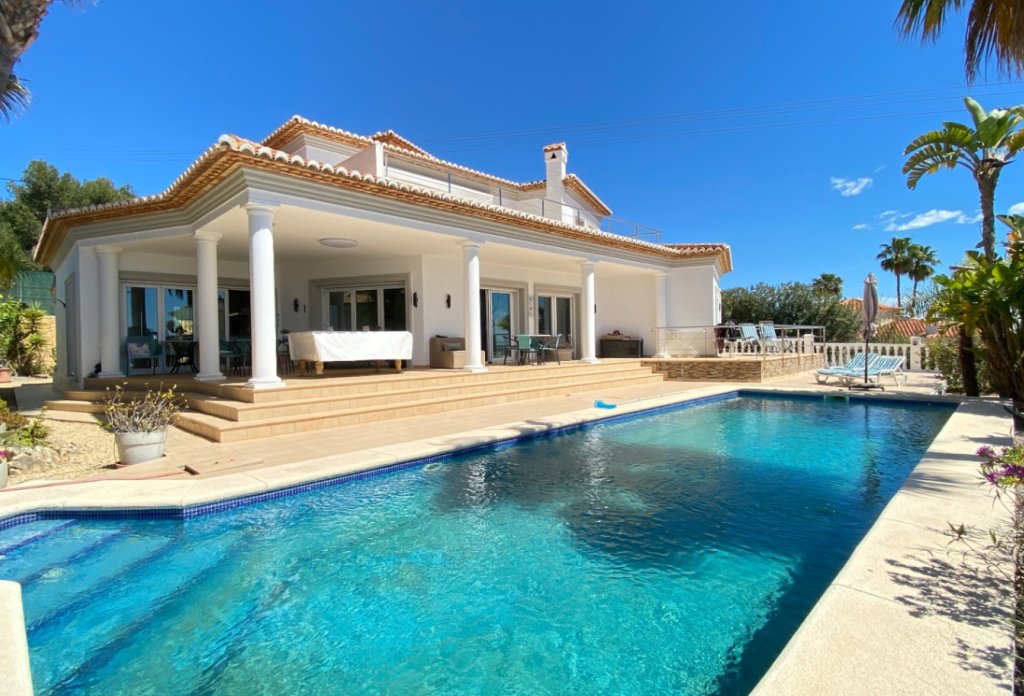 Herverkoop - Villa - Calpe - Cometa