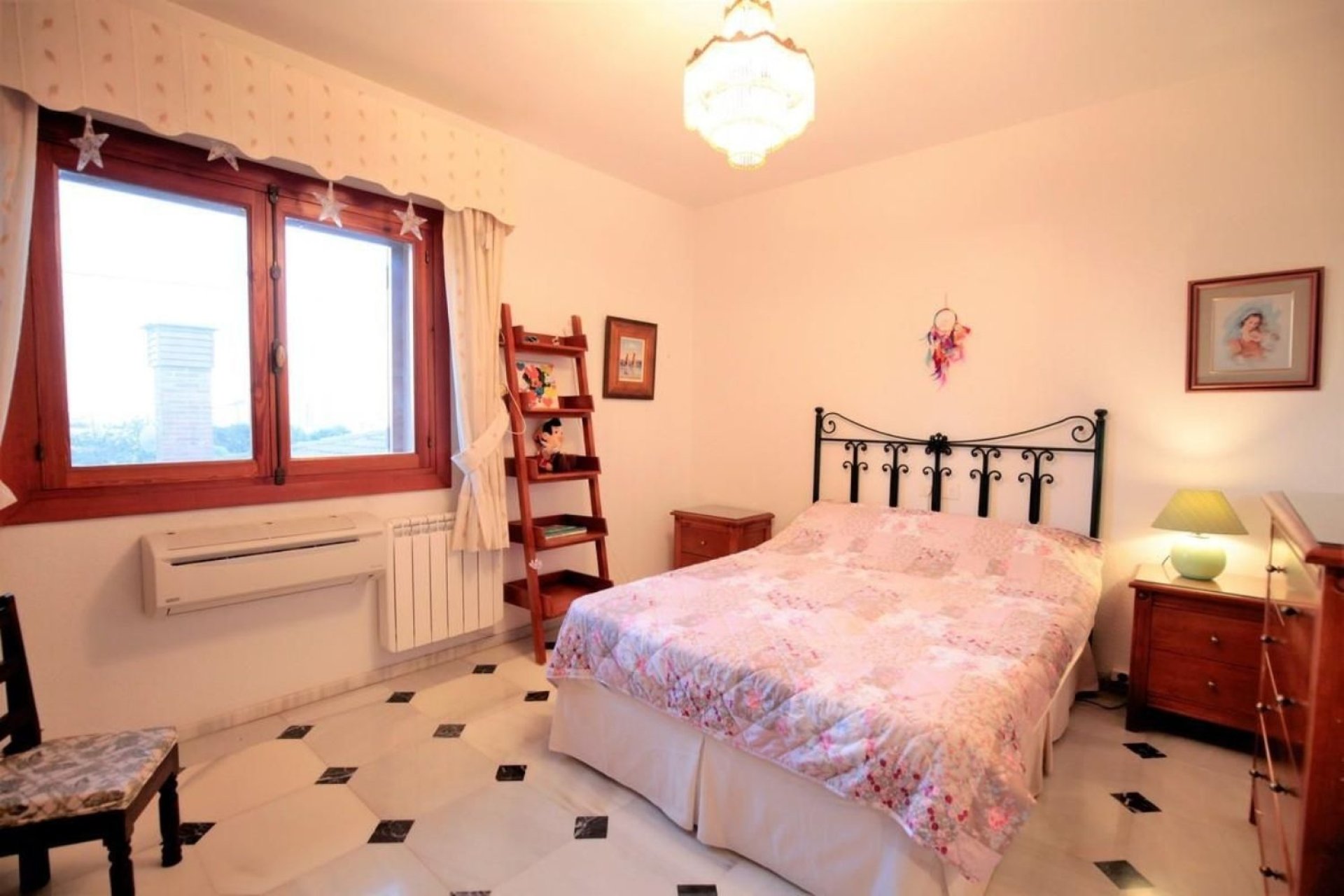 Herverkoop - Villa - Calpe - Gargasindi