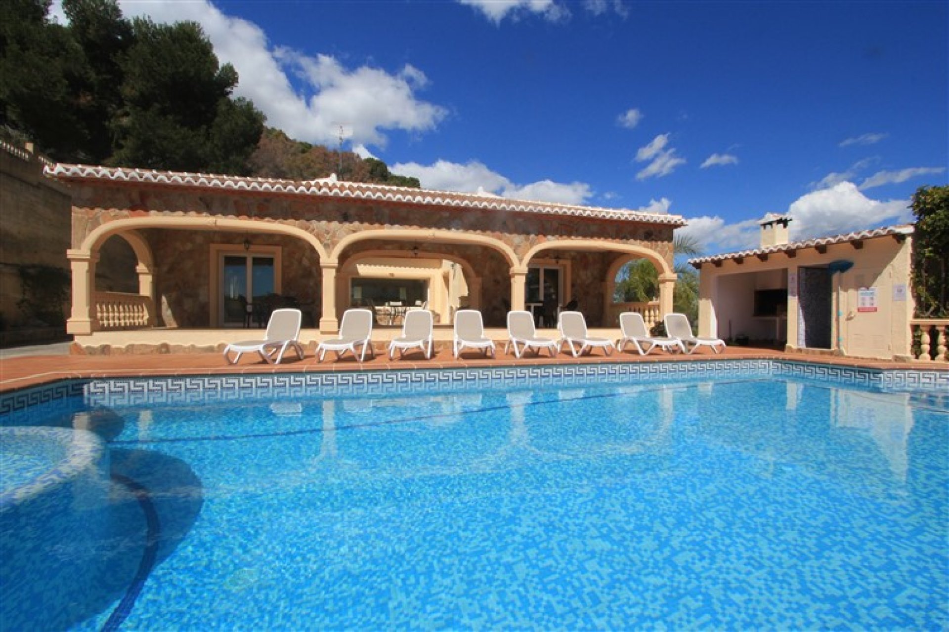 Herverkoop - Villa - Calpe - Urbanizaciones