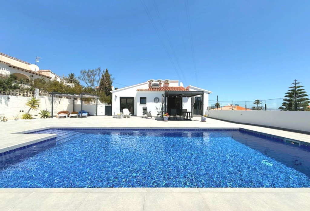 Herverkoop - Villa - Calpe - Urbanizaciones