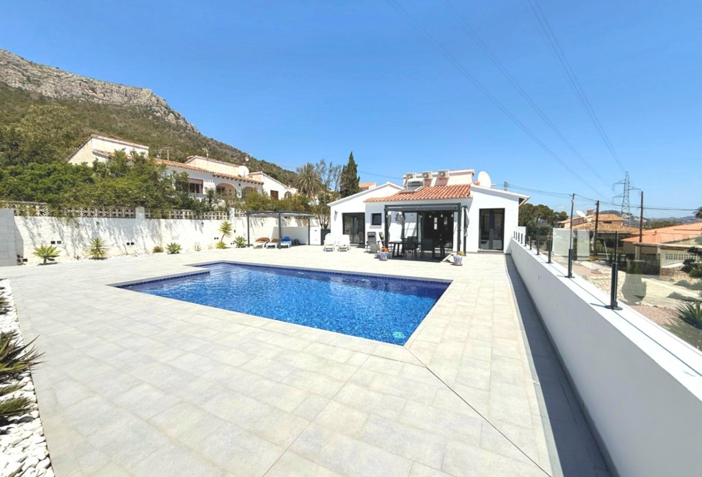 Herverkoop - Villa - Calpe - Urbanizaciones