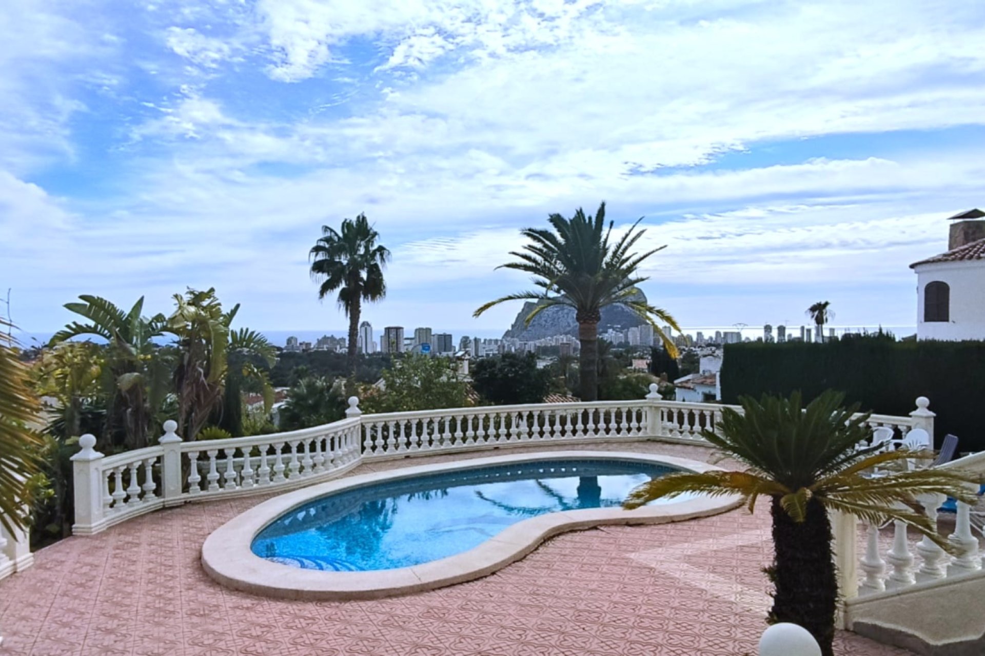 Herverkoop - Villa - Calpe - Urbanizaciones