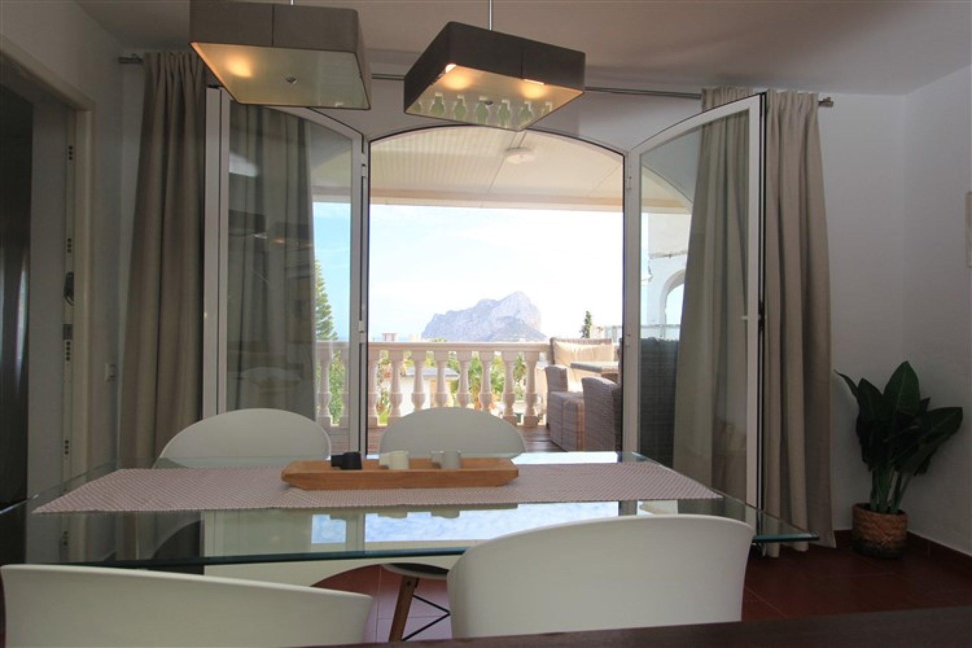 Herverkoop - Villa - Calpe - Urbanizaciones