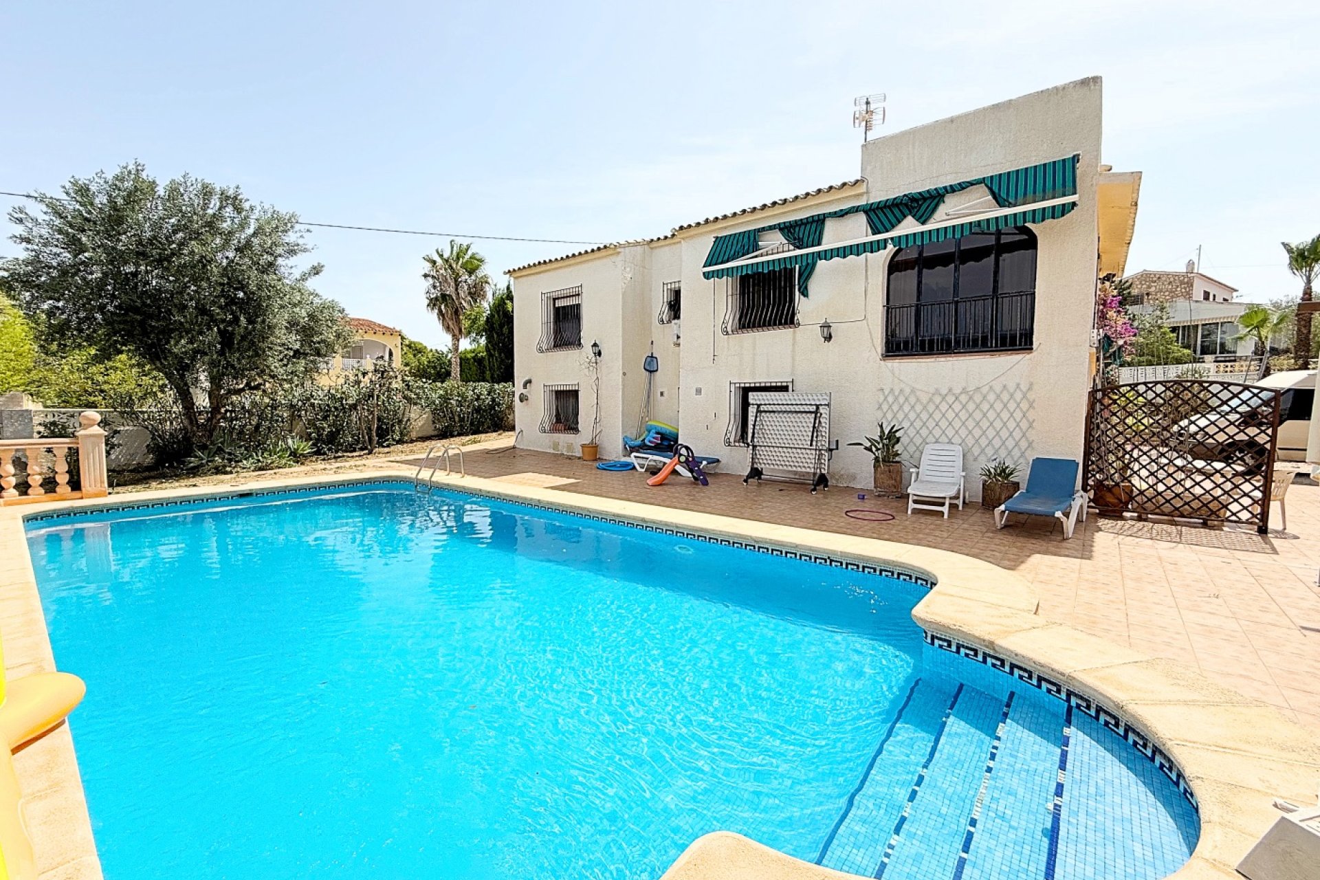 Herverkoop - Villa - Calpe - Zona Residencial