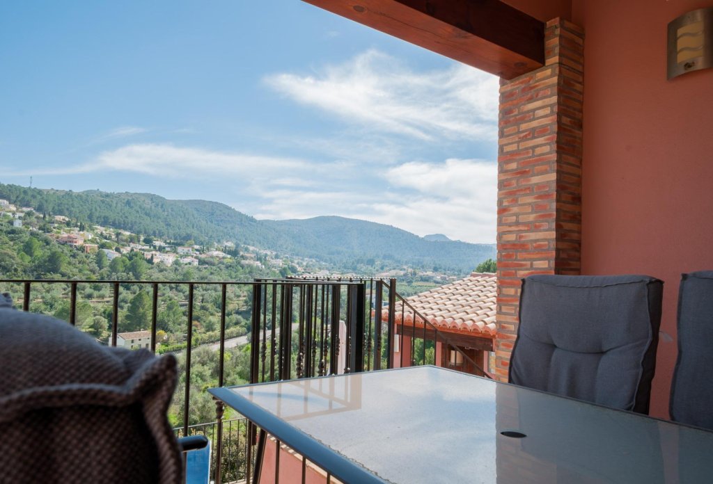 Herverkoop - Villa - Orba - Zona Residencial