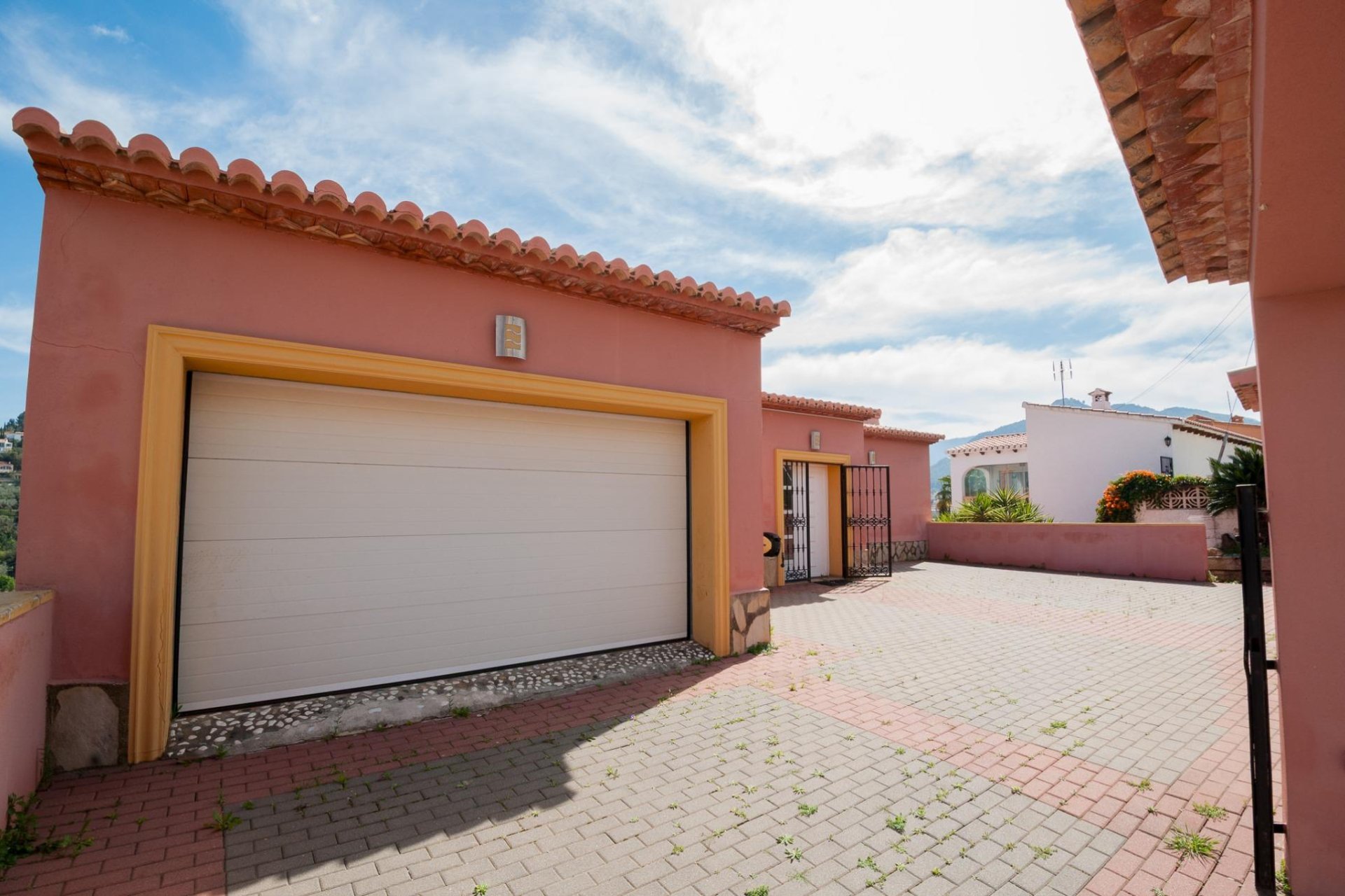 Herverkoop - Villa - Orba - Zona Residencial