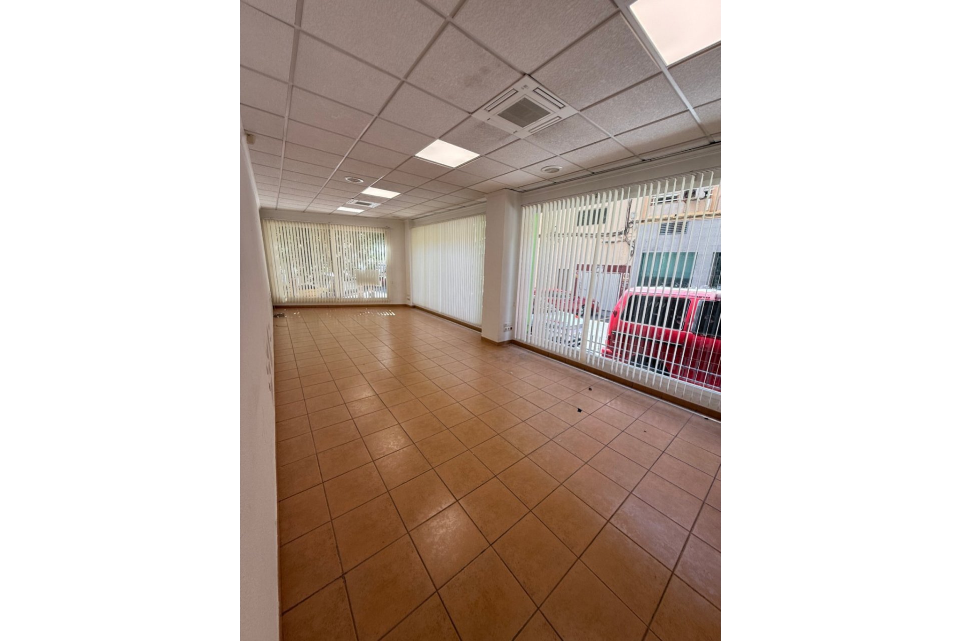 Huur - commercial_premises - Calpe - Calpe - Centro