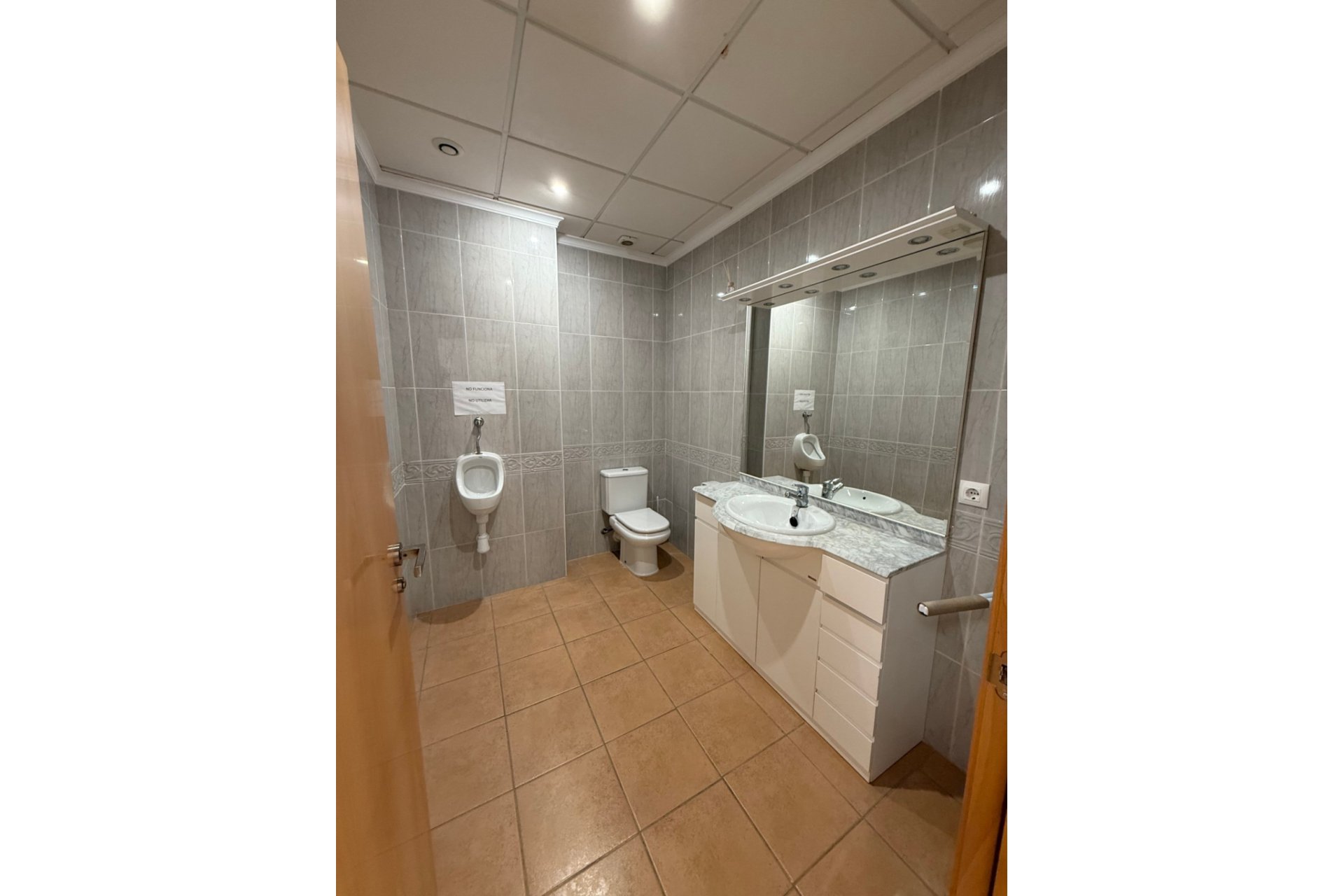 Huur - commercial_premises - Calpe - Calpe - Centro