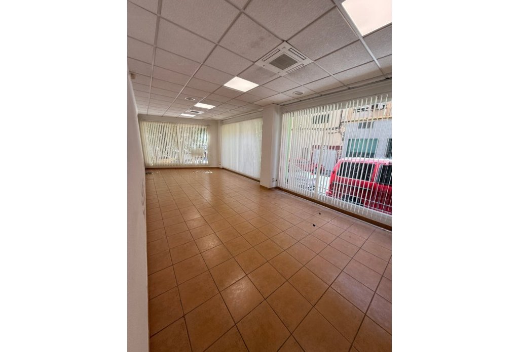Rent - commercial_premises - Calpe - Calpe - Centro