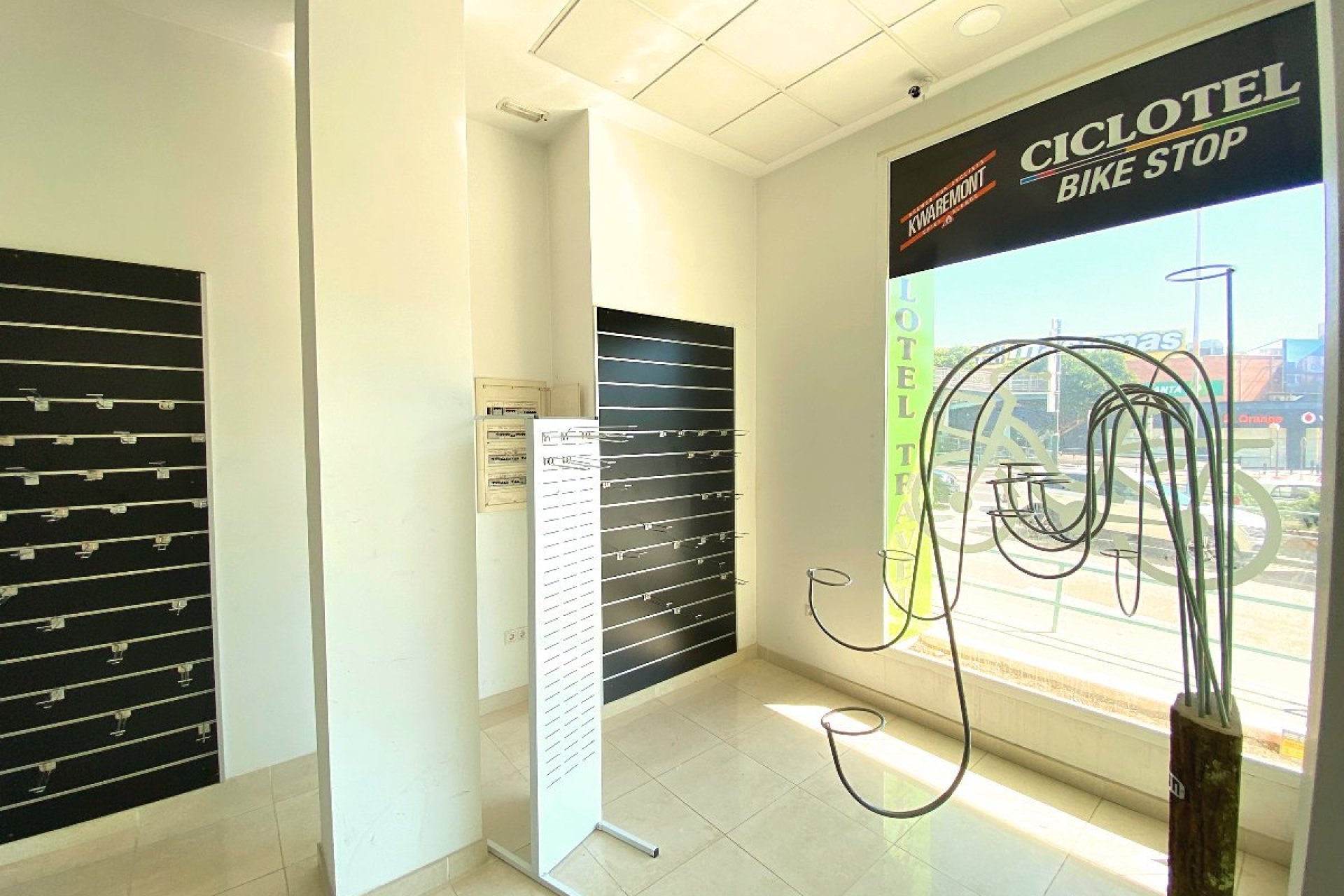 Rent - commercial_premises - Calpe - Centro Urbano