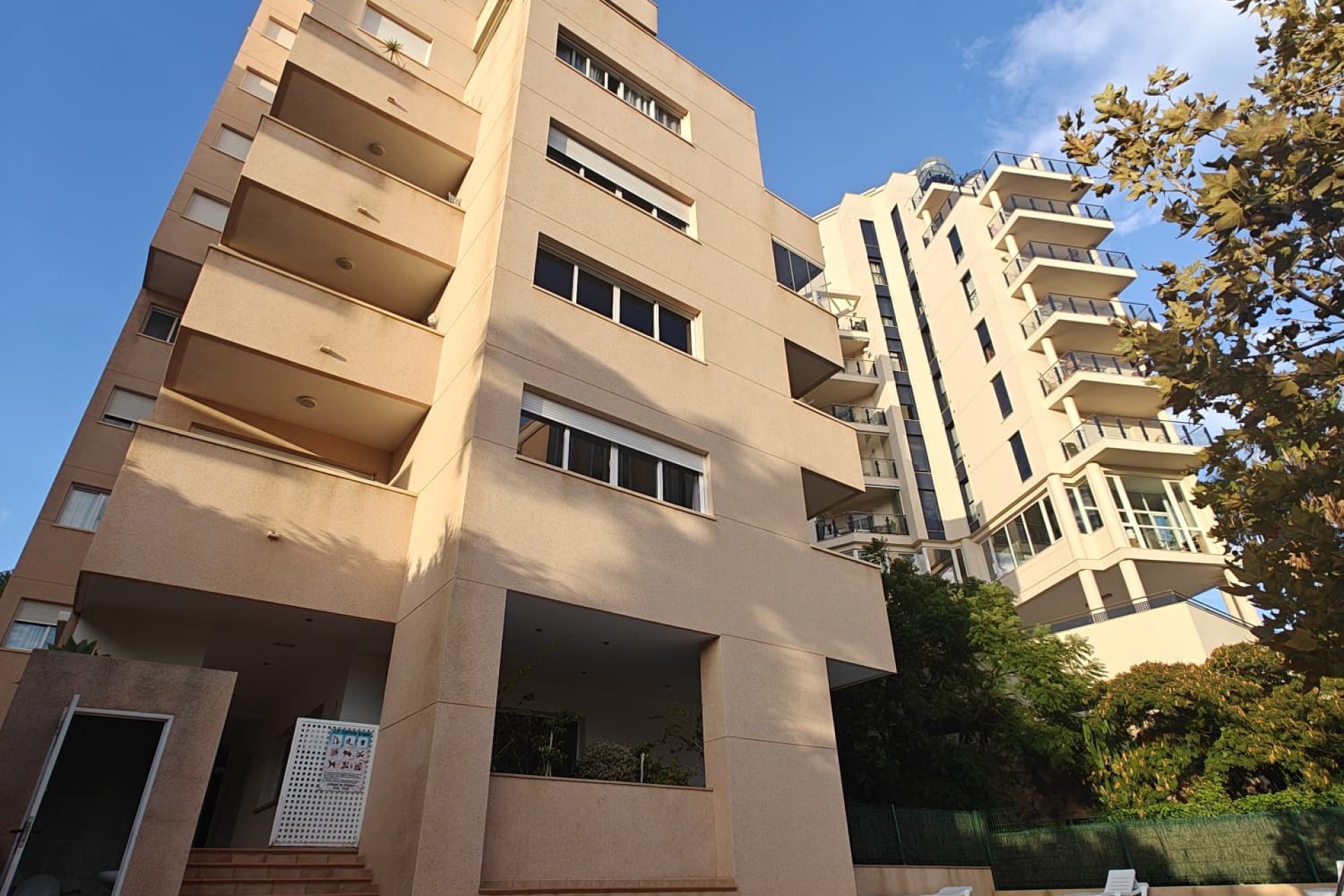 Rent - commercial_premises - Calpe - Urbanizaciones