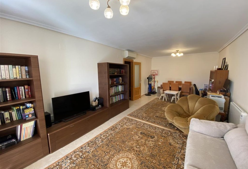 Resale - Apartment - Altea