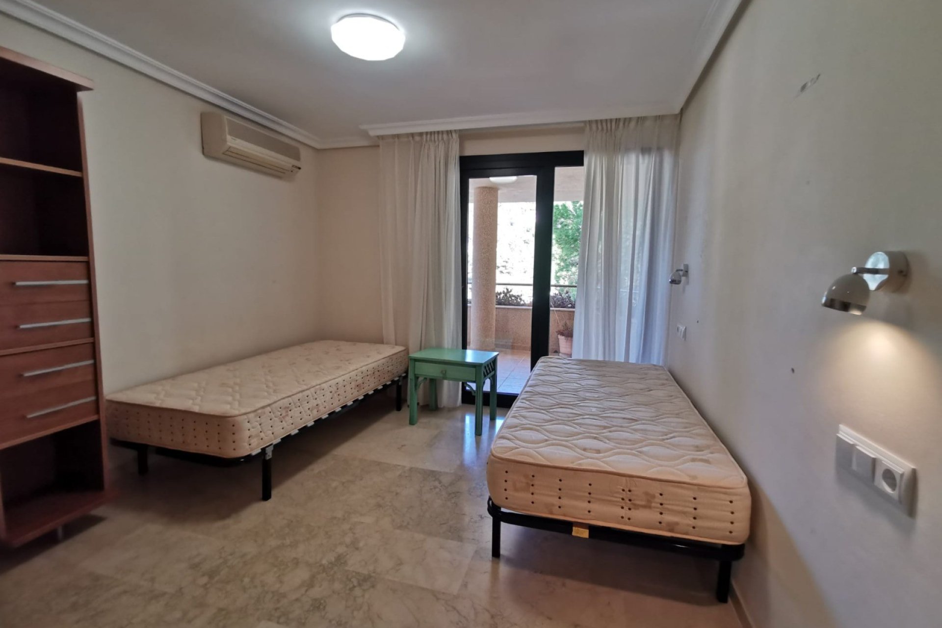 Resale - Apartment - Altea