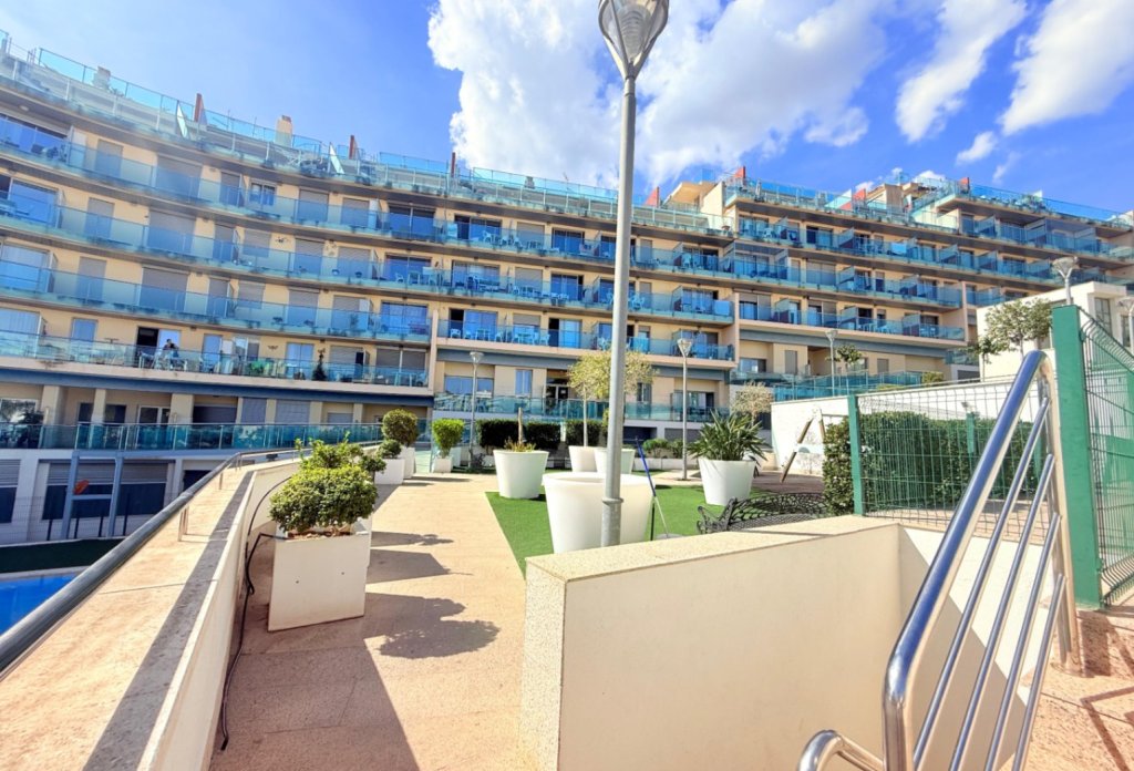 Resale - Apartment - Calpe - Borumbot