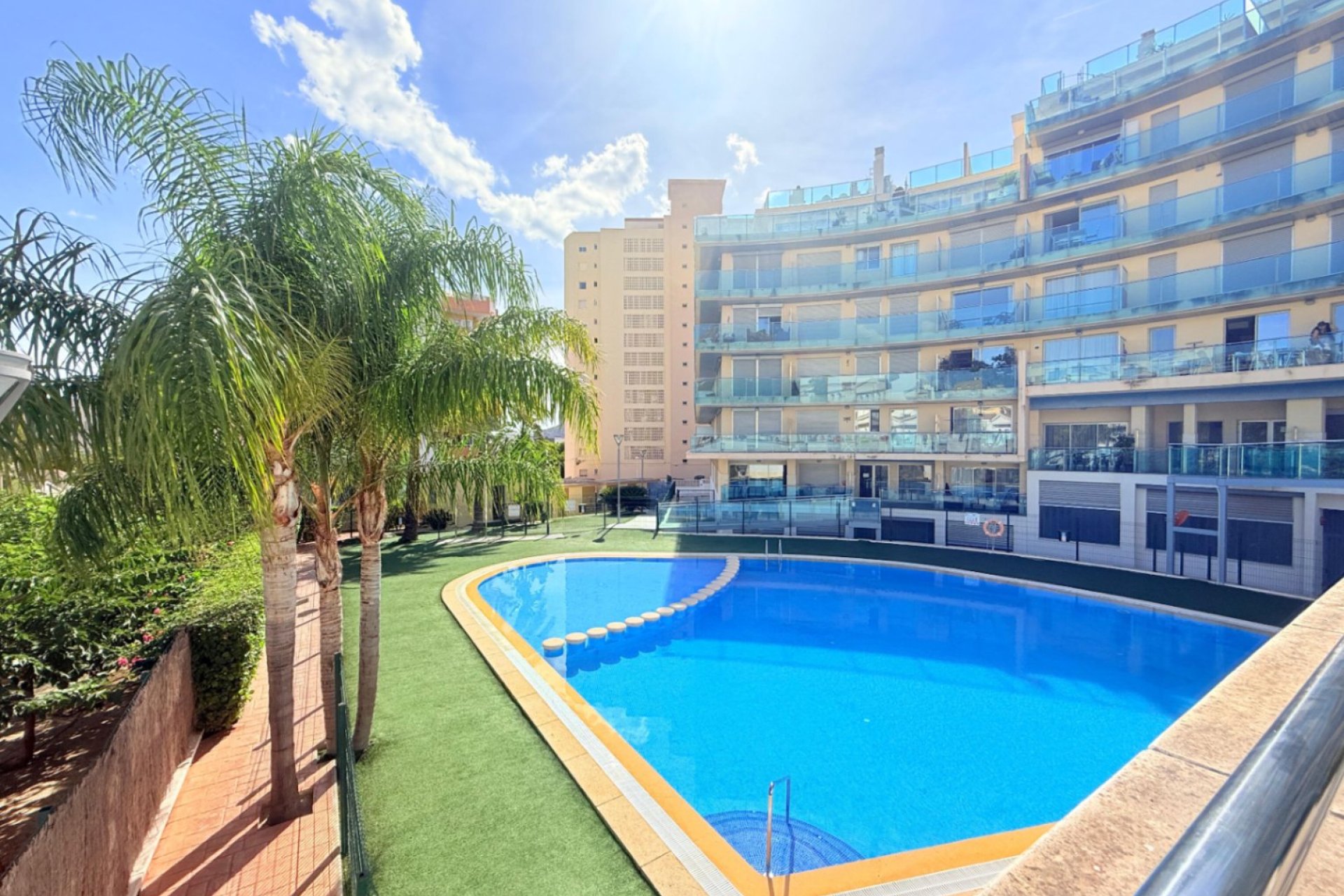 Resale - Apartment - Calpe - Borumbot