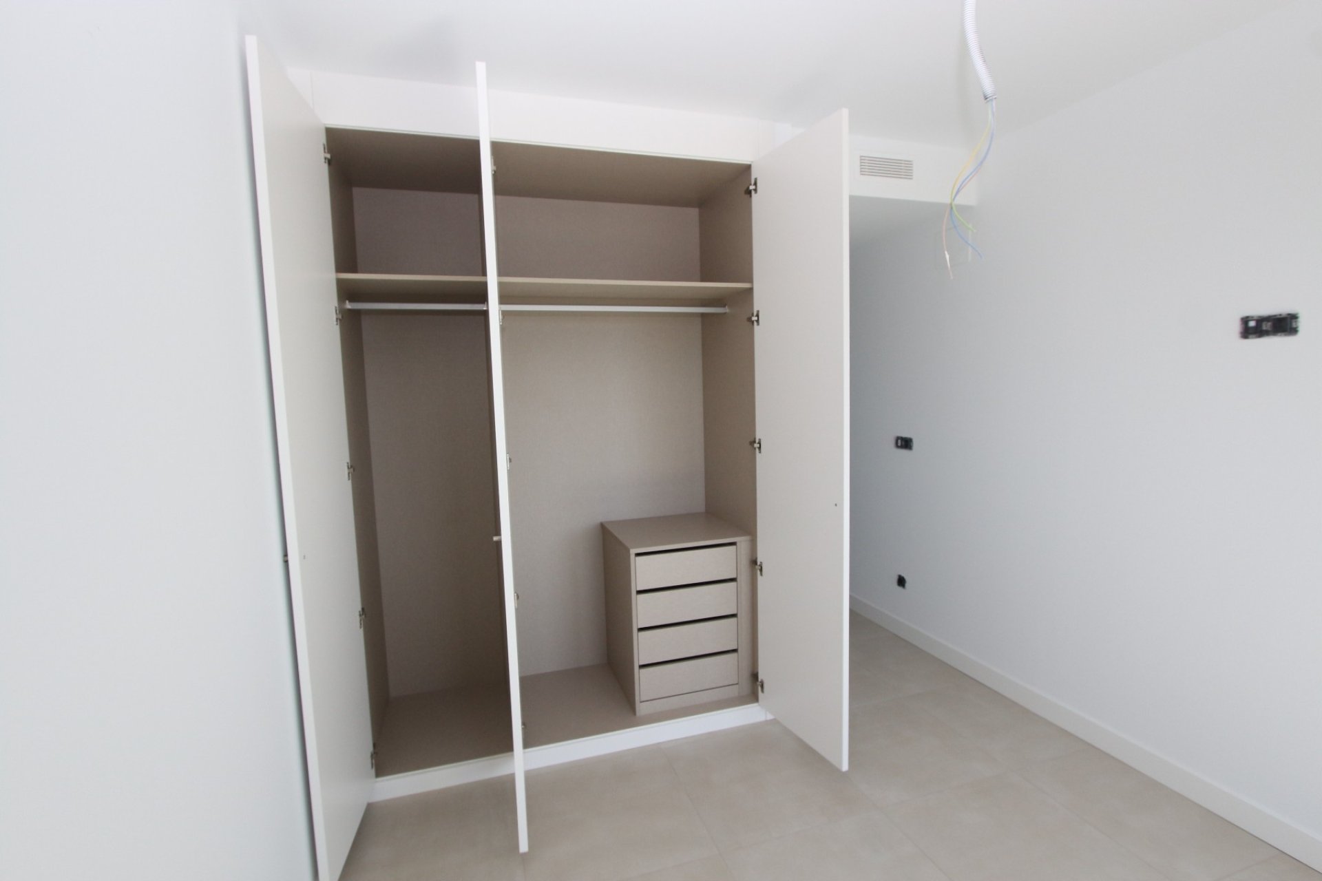 Resale - Apartment - Calpe - Playa De Arenal