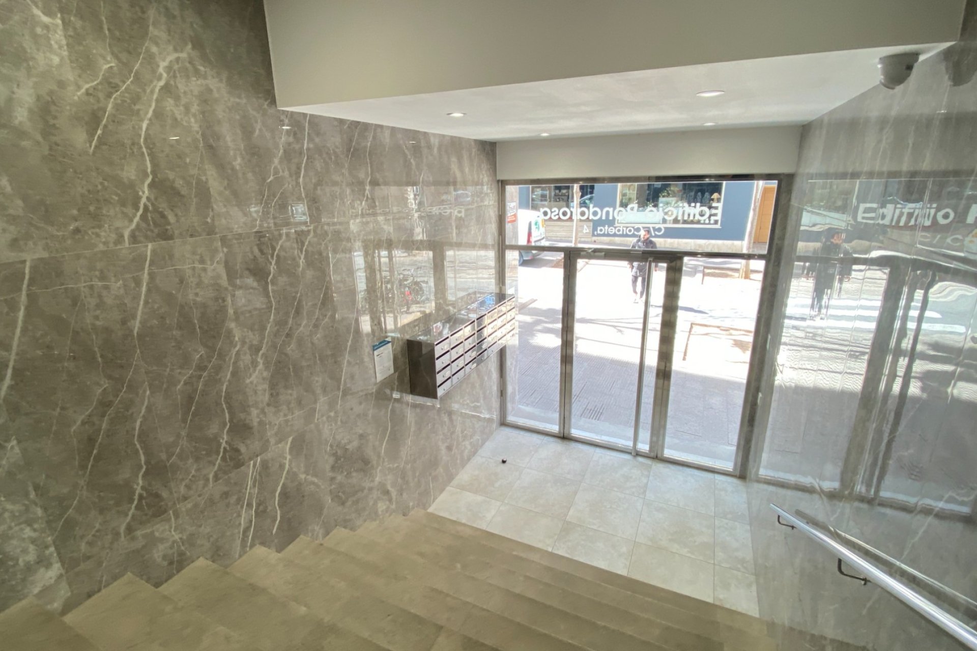 Resale - Apartment - Calpe - Playa De Arenal