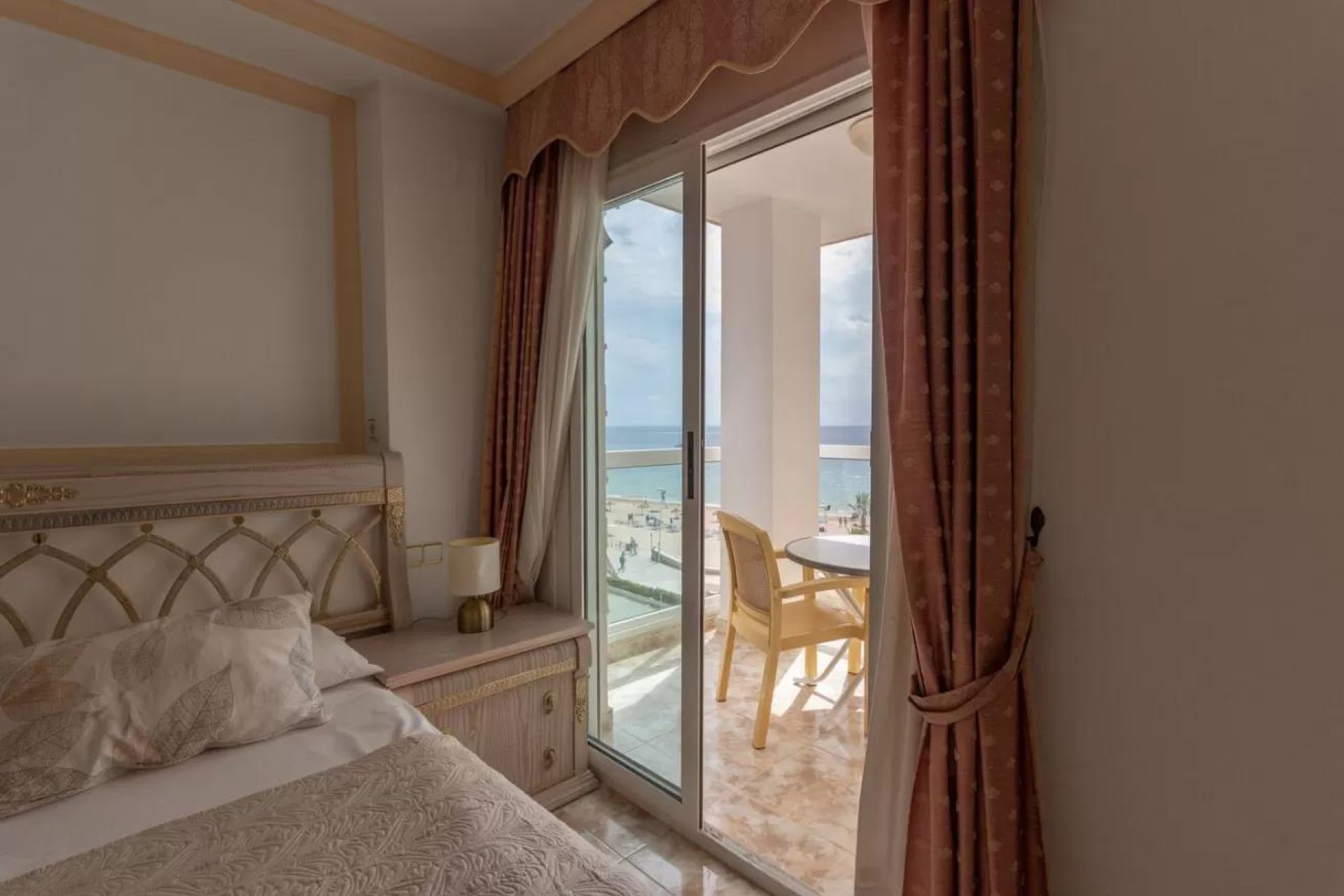 Resale - Apartment - Calpe - Playa del Arenal-Bol