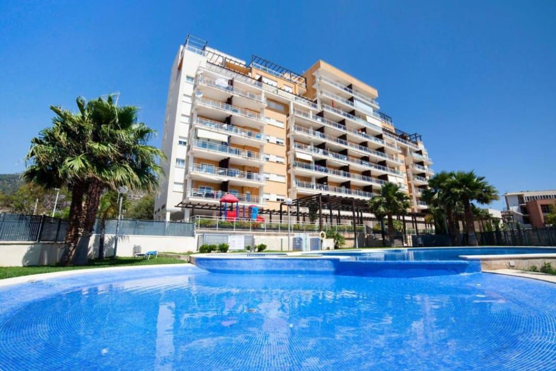 Resale - Apartment - Calpe