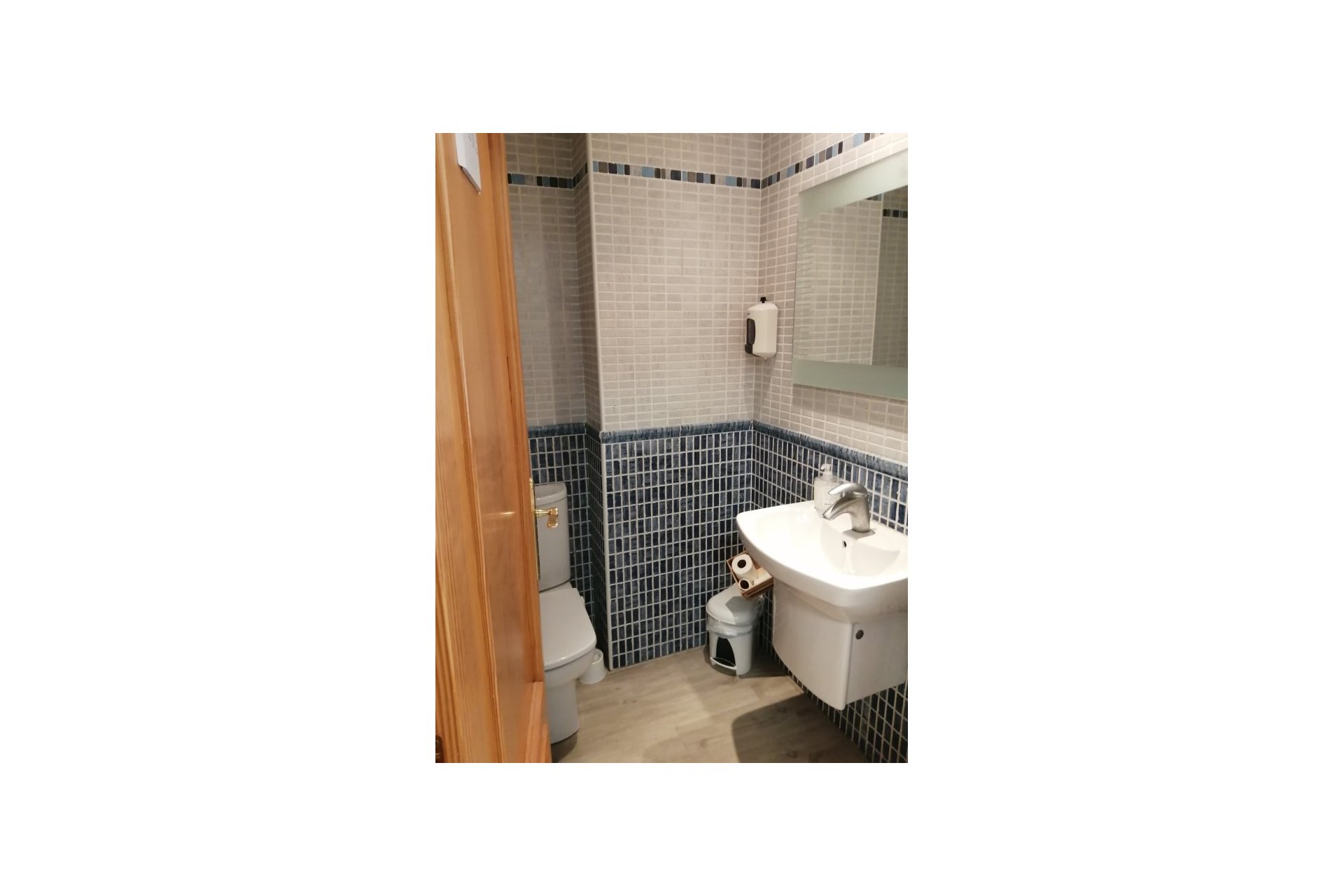 Resale - commercial_premises - Calpe - Centro Urbano