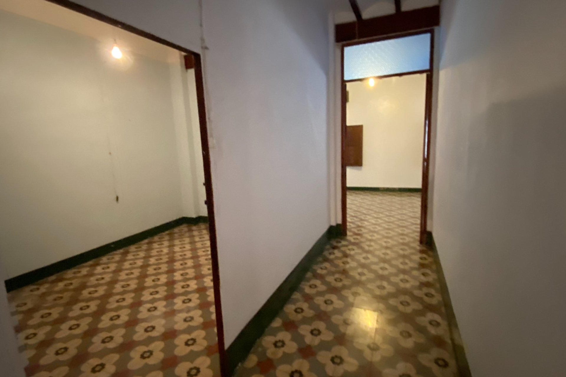 Resale - Townhouse - Jalón