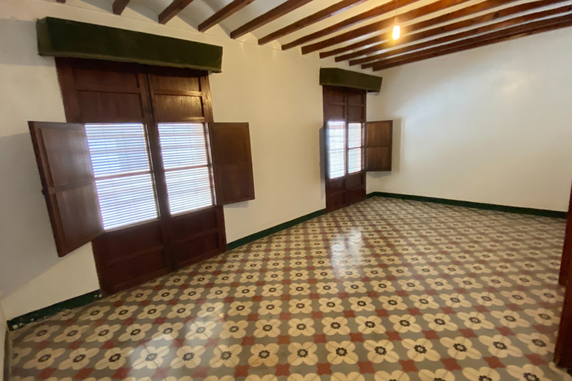 Resale - Townhouse - Jalón