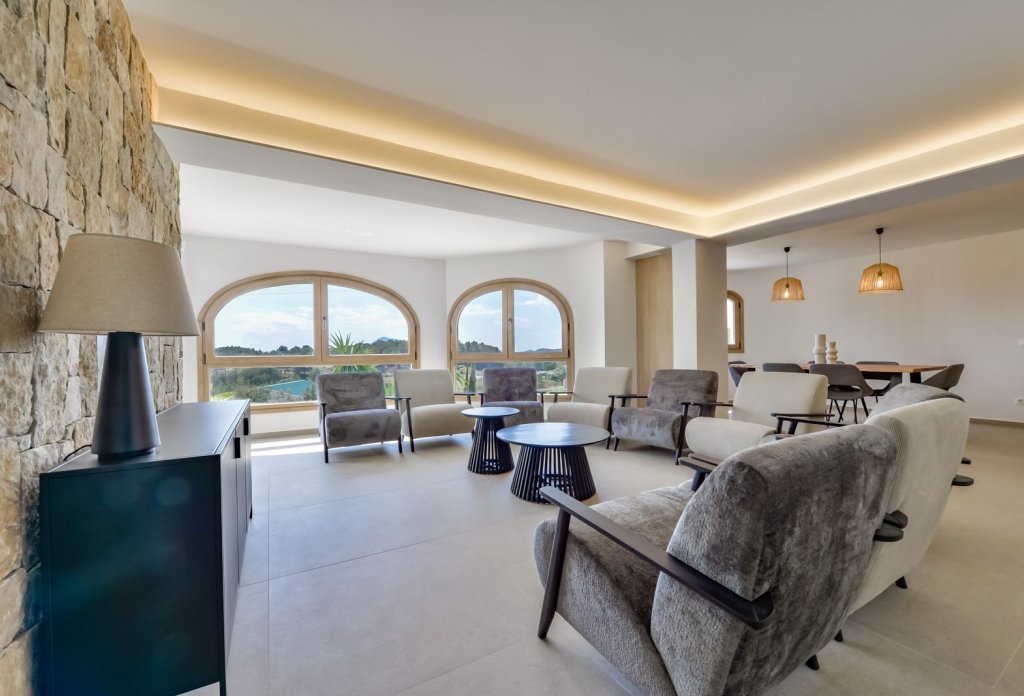 Resale - Villa - Altea - Urbanizaciones