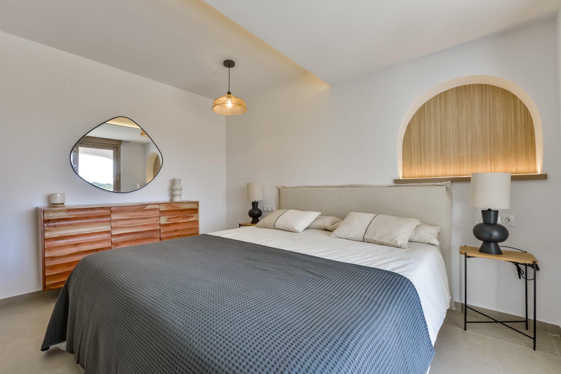 Resale - Villa - Altea - Urbanizaciones