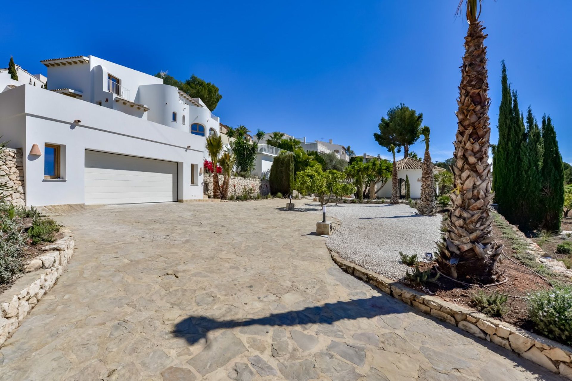 Resale - Villa - Altea - Urbanizaciones