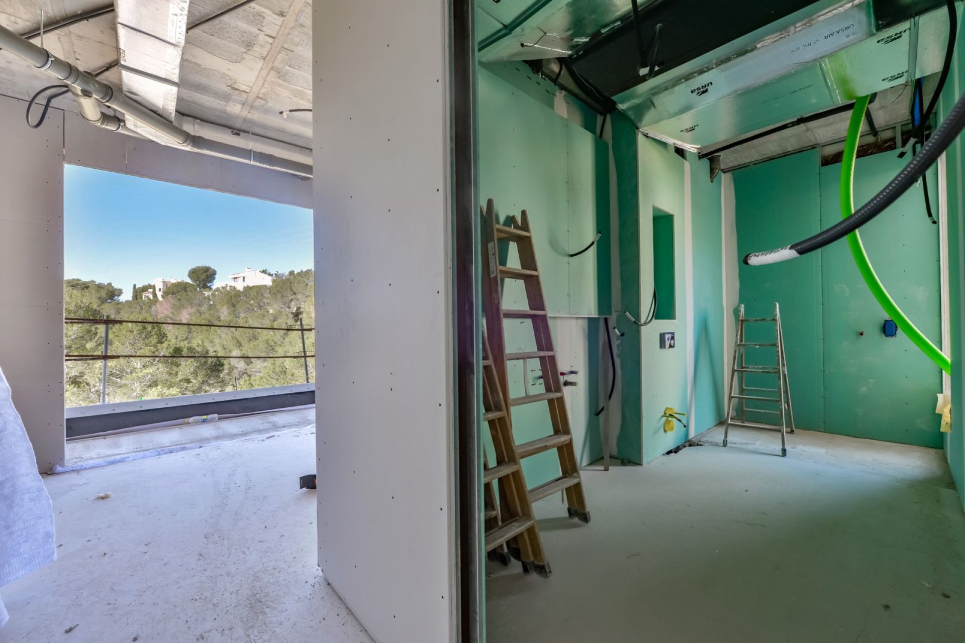 Resale - Villa - Altea - Urbanizaciones