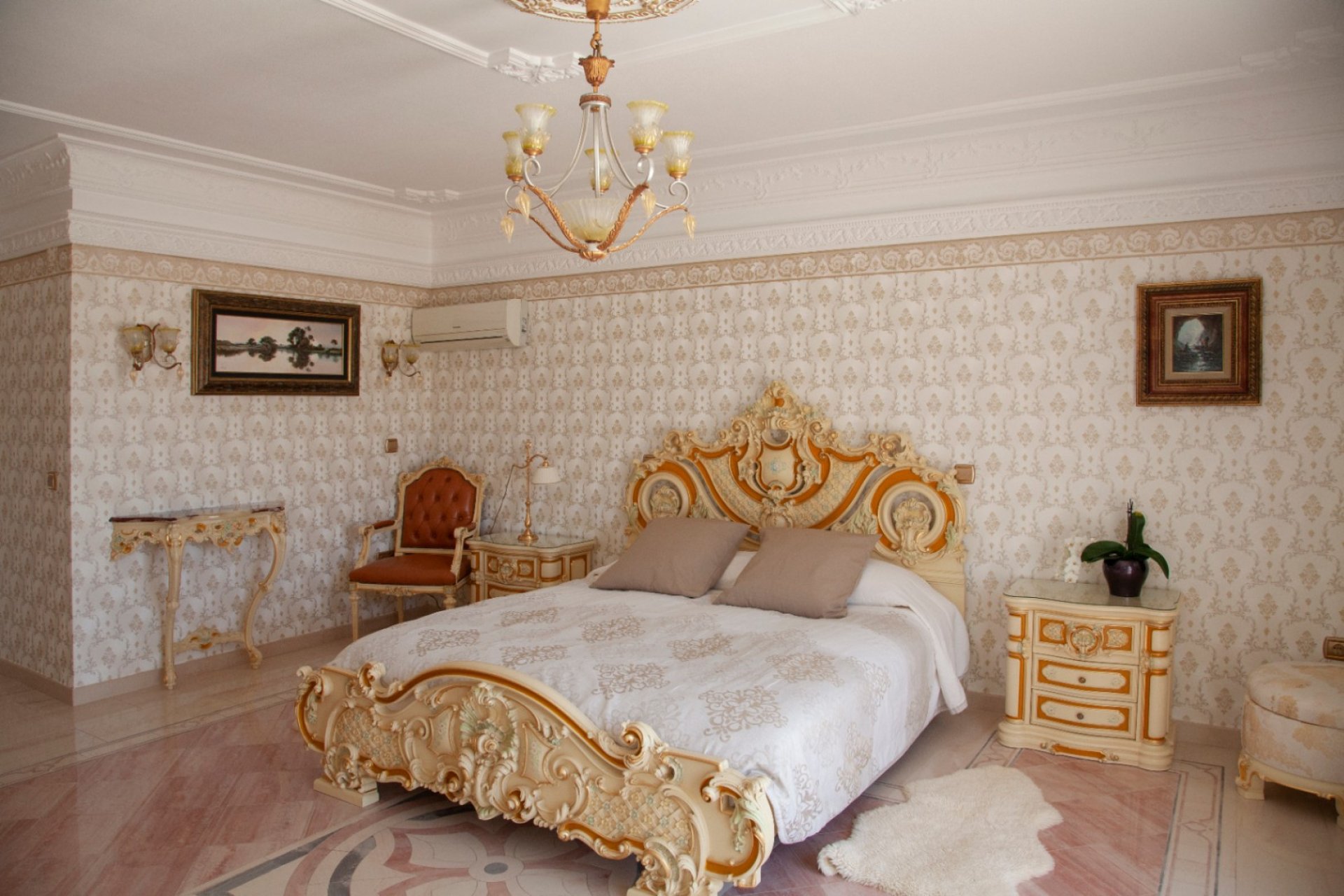 Resale - Villa - Altea